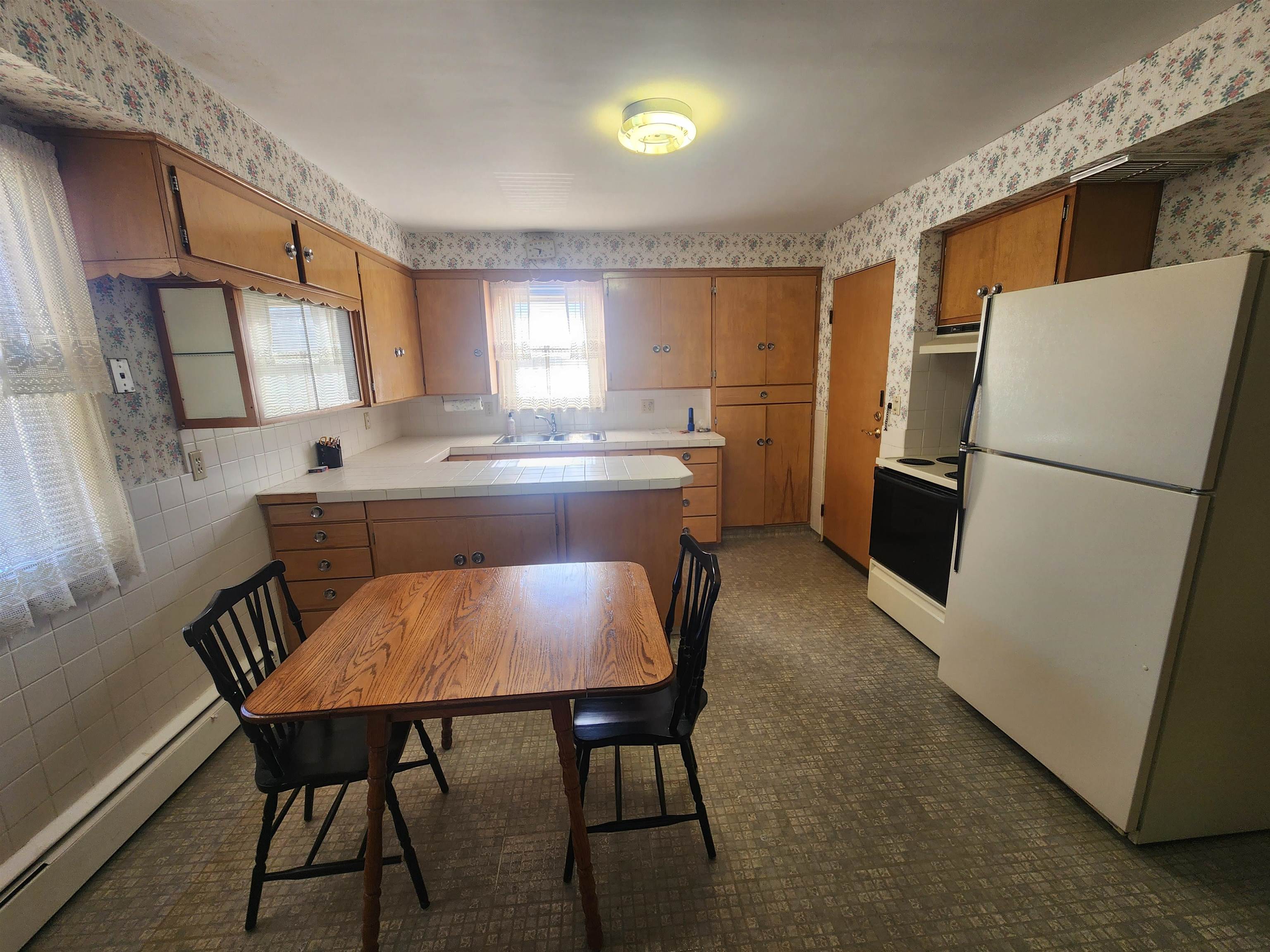 2114 S Madison Street