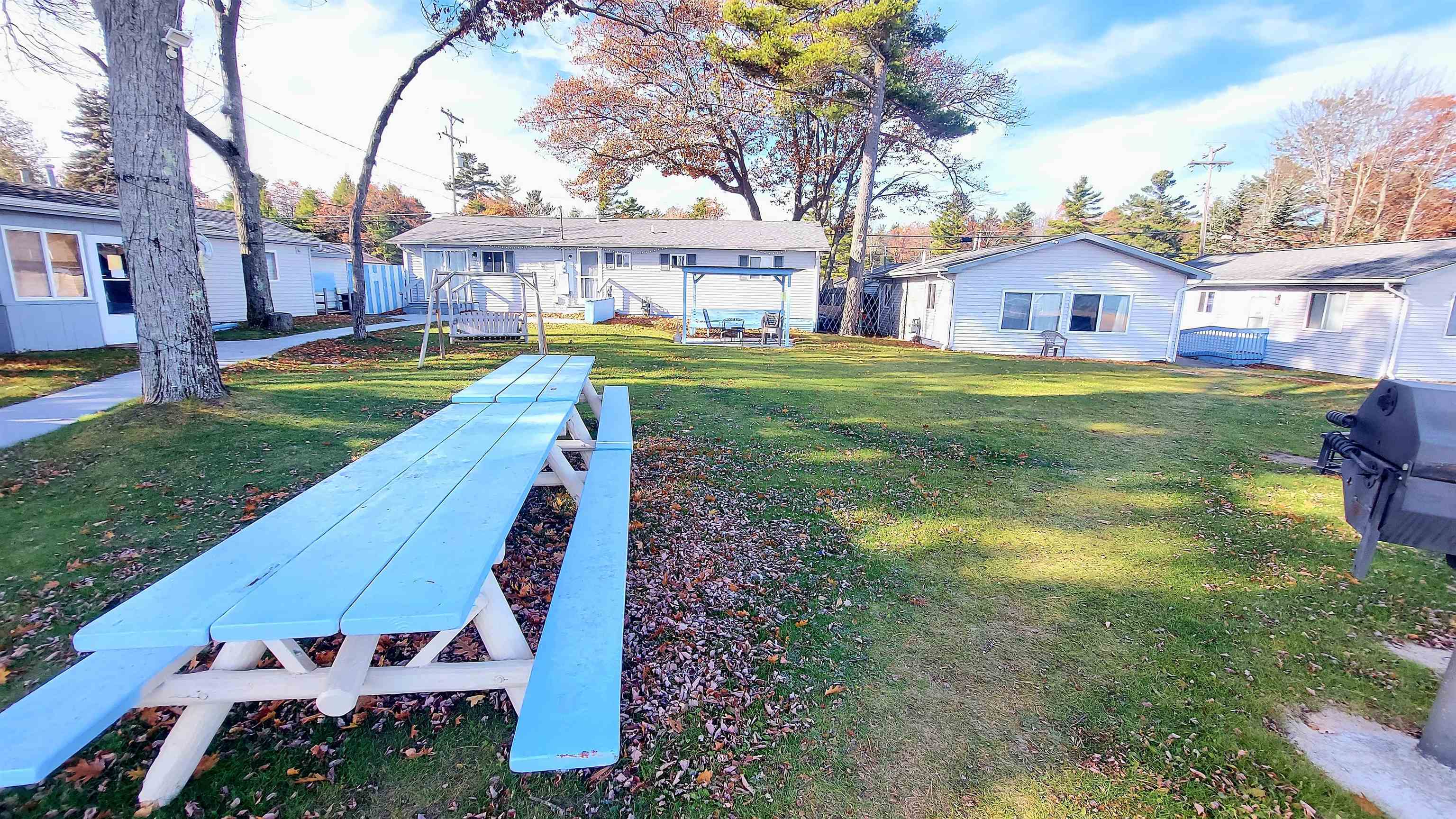 2530 N US-23 Highway