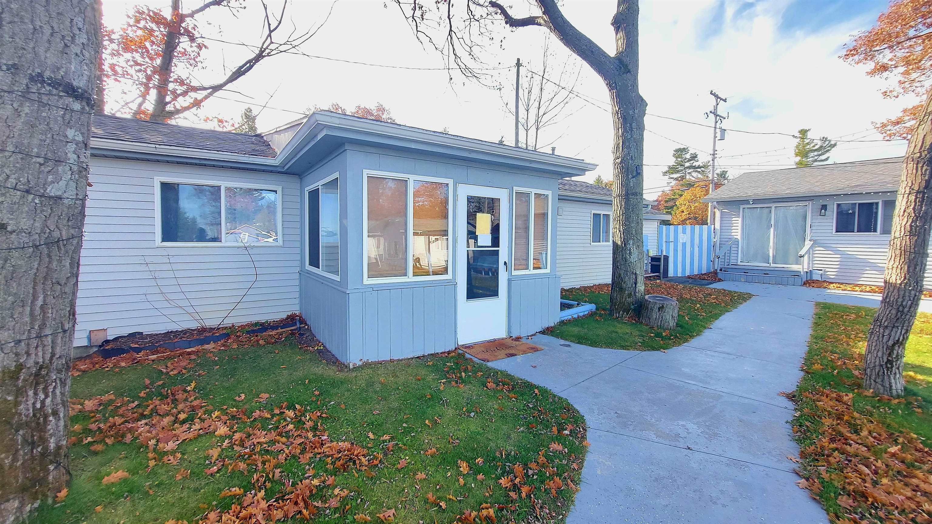 2530 N US-23 Highway