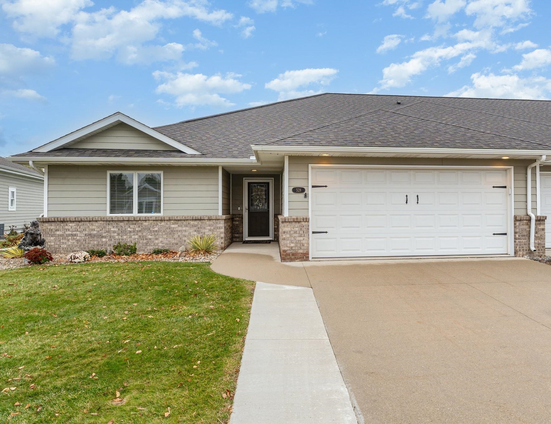 528 Breaker Cove Drive