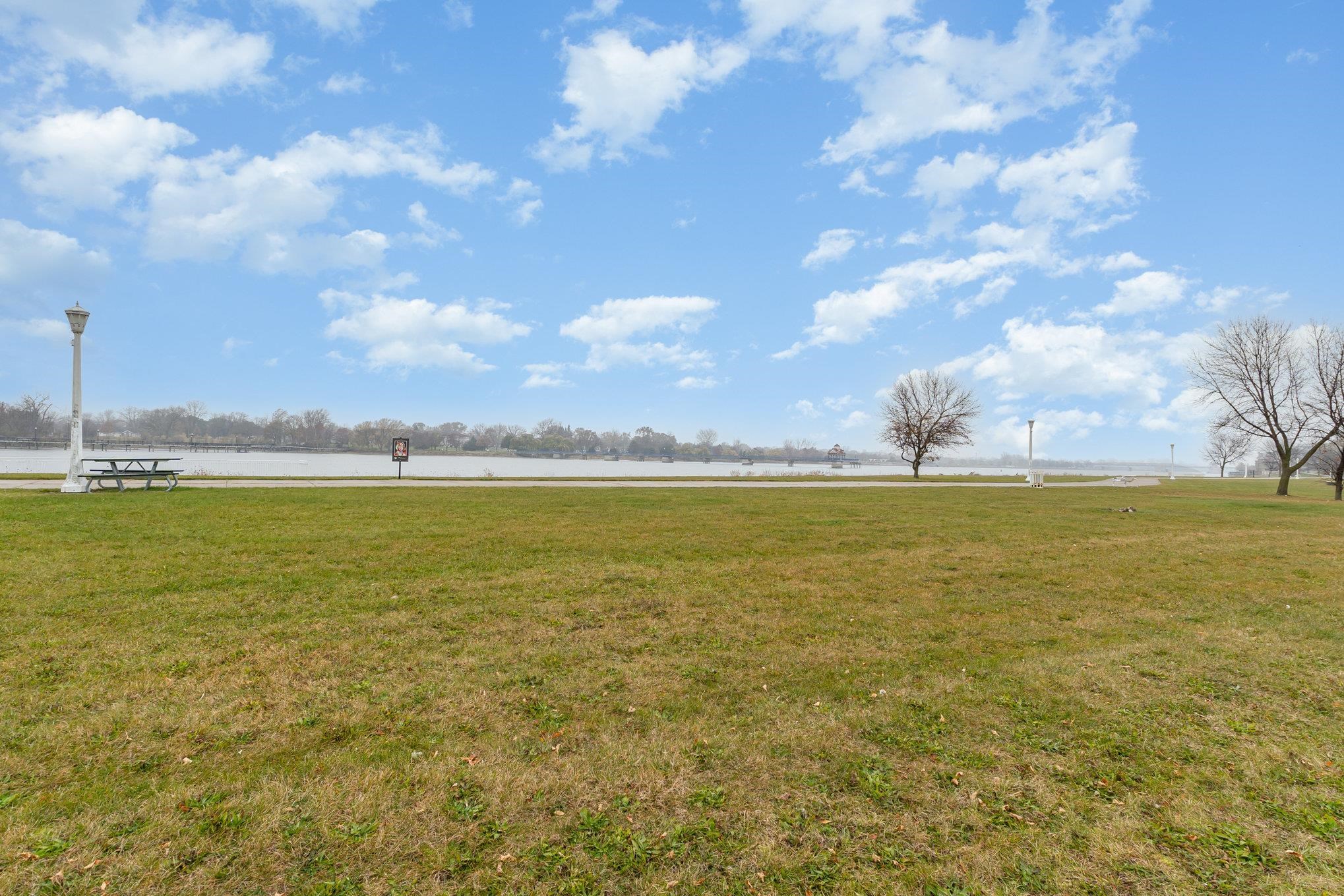 528 Breaker Cove Drive