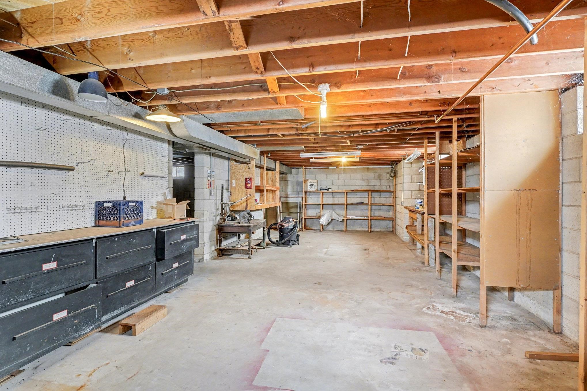 4738 Maplewood Drive