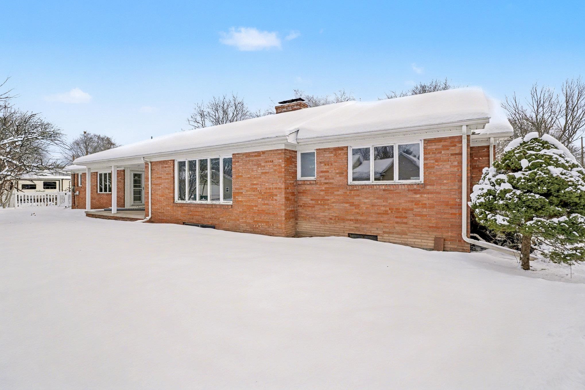 4738 Maplewood Drive