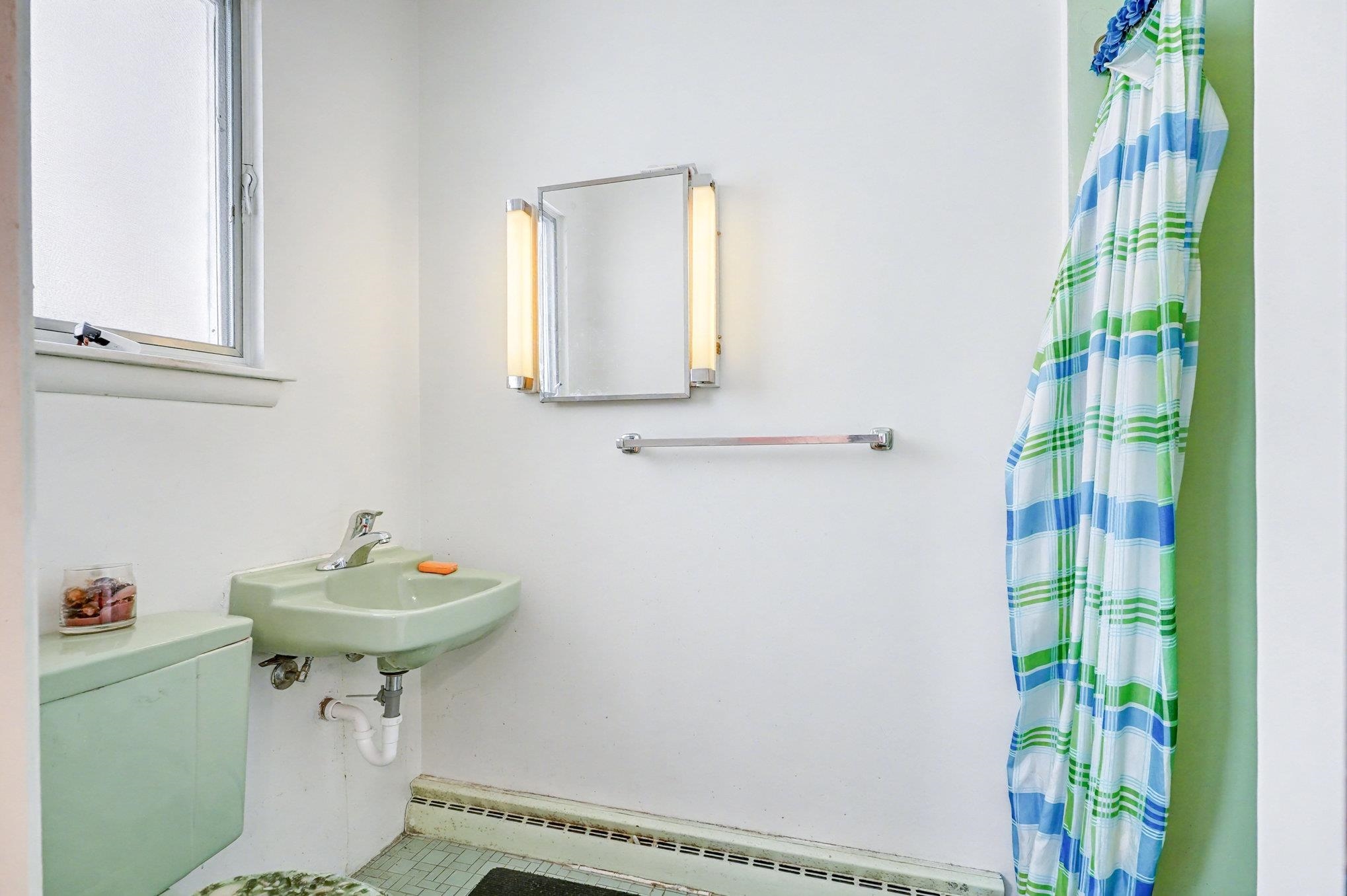 4738 Maplewood Drive