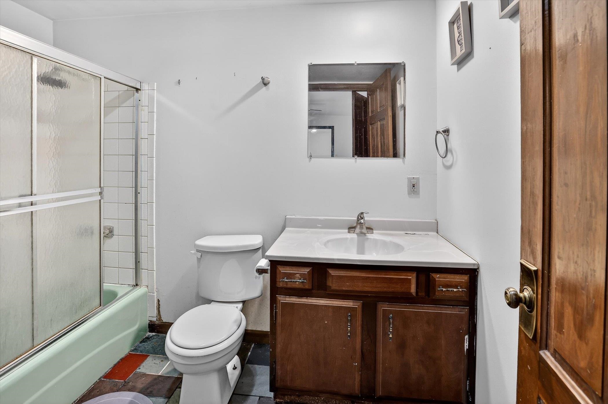 1201 McKinley Avenue