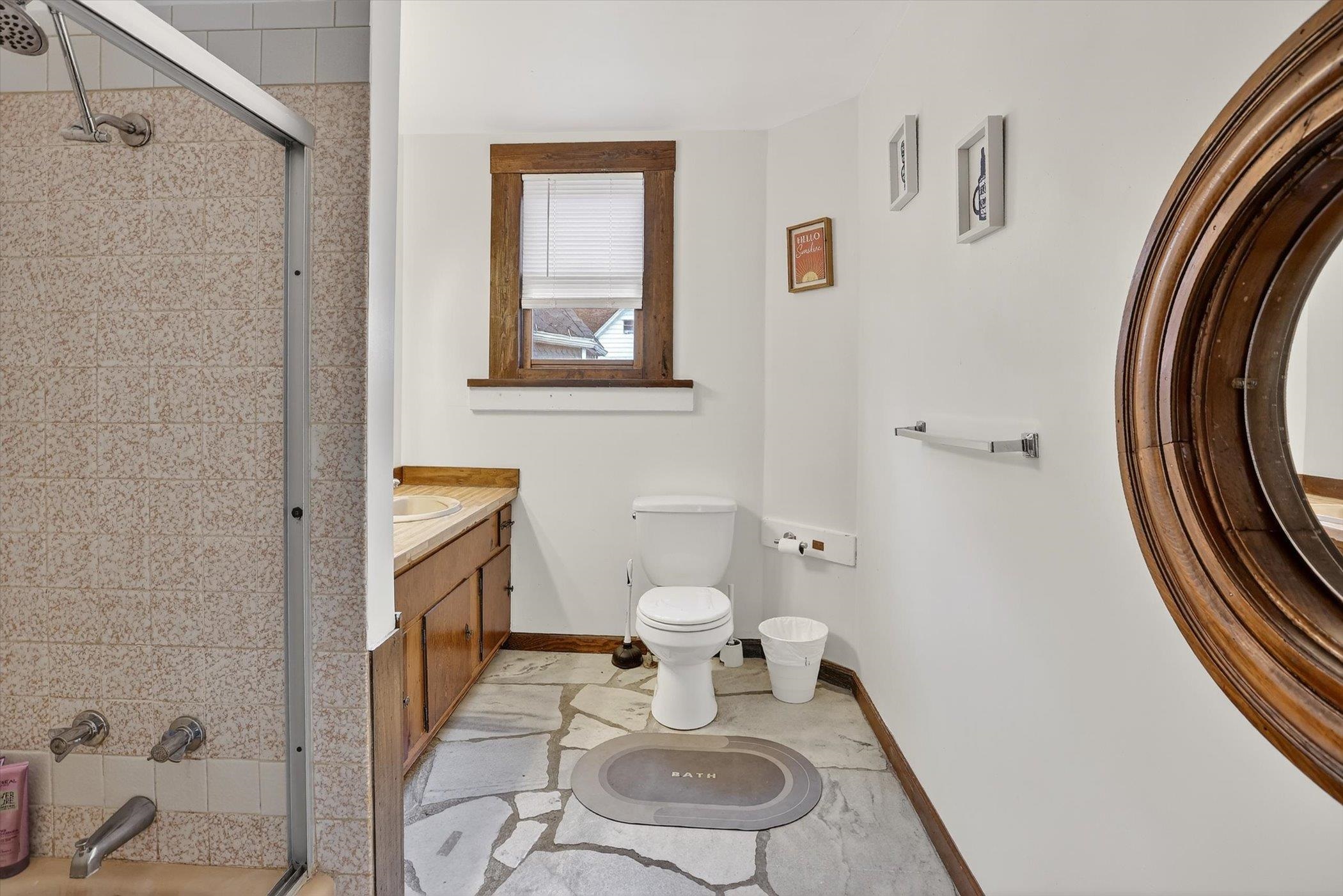 1201 McKinley Avenue