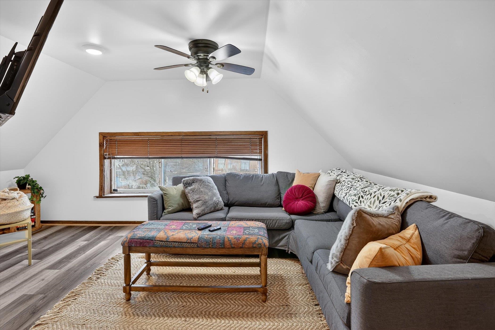 1201 McKinley Avenue