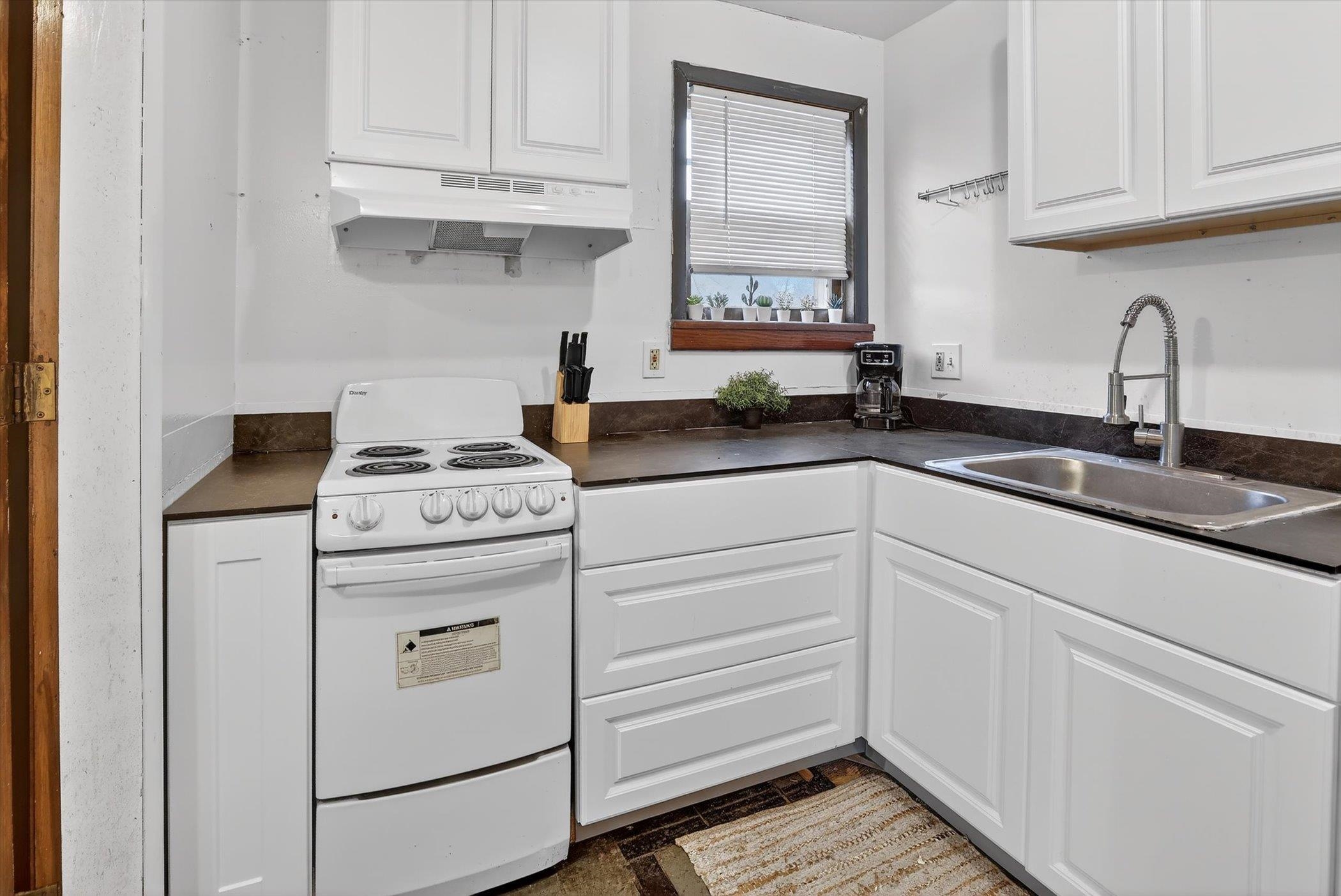 1201 McKinley Avenue