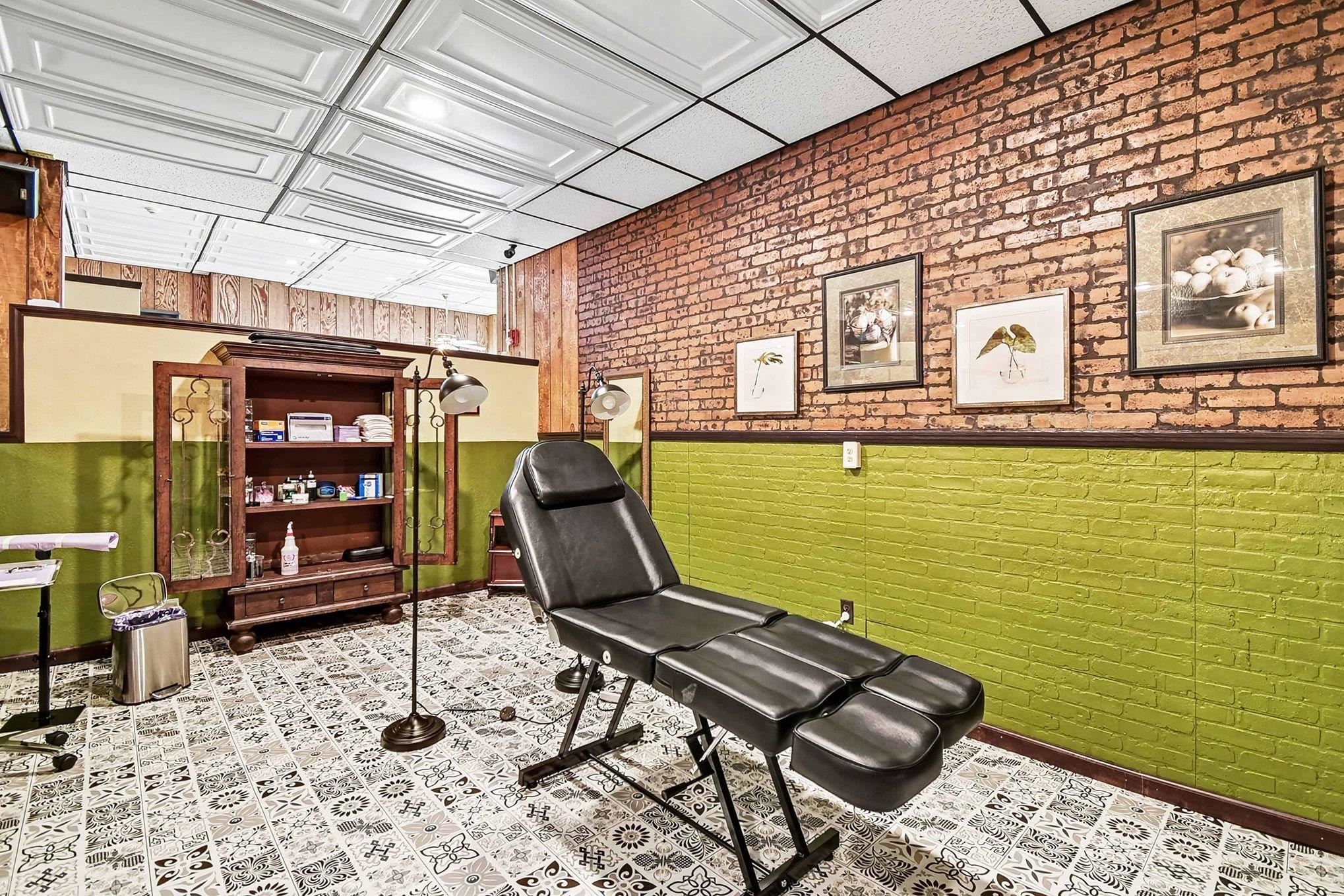 804 S Farragut Street