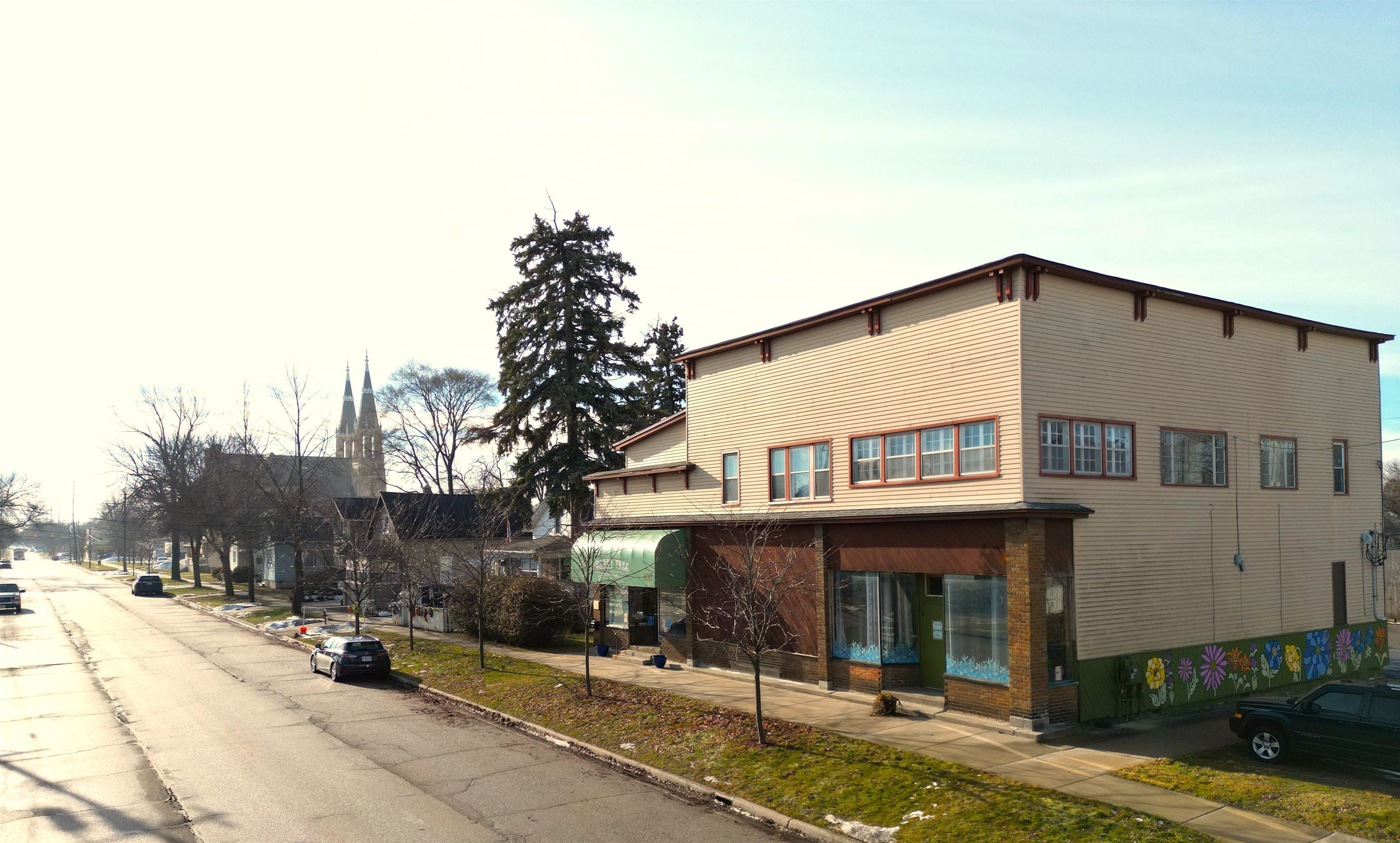 804 S Farragut Street