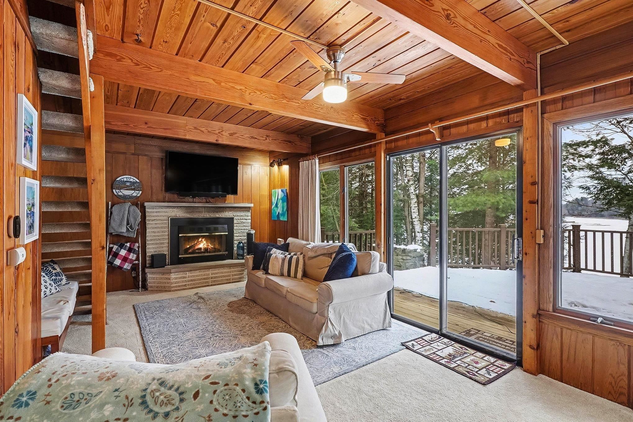 6458 Otter Trail Street