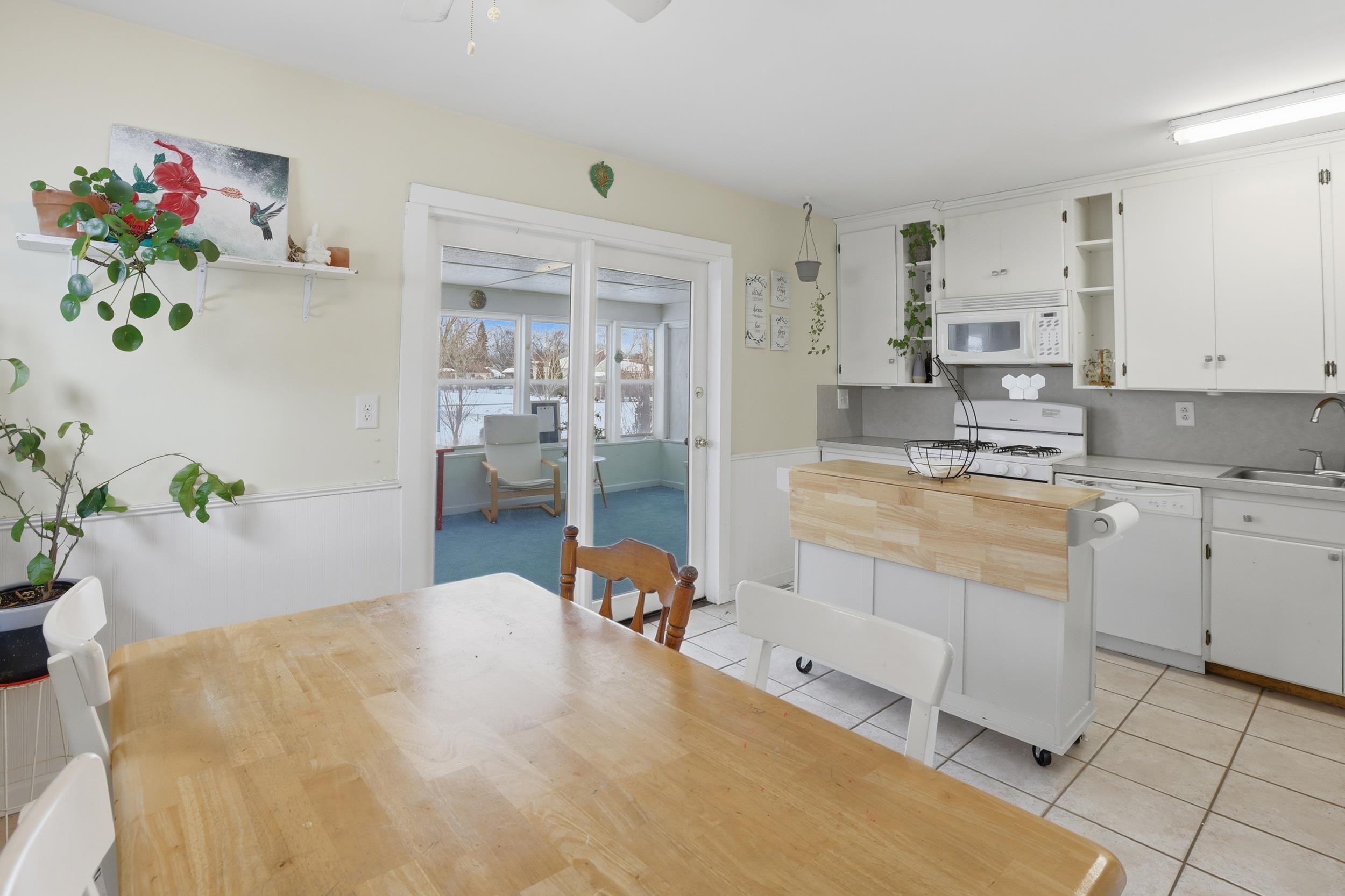 3281 Broadmore Drive