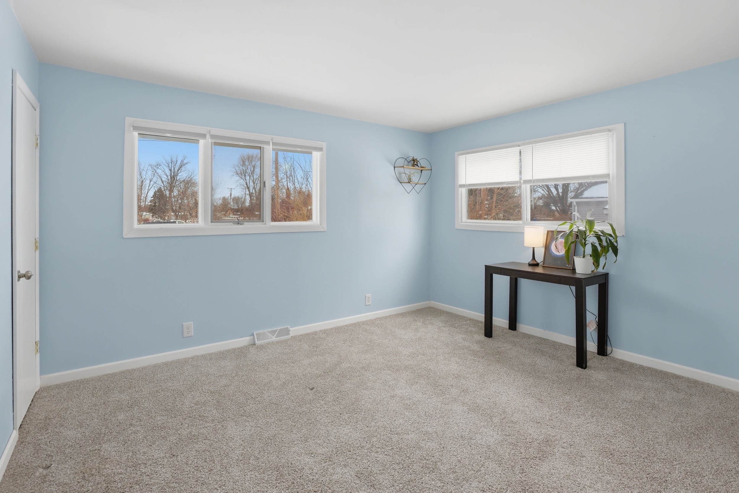 3281 Broadmore Drive