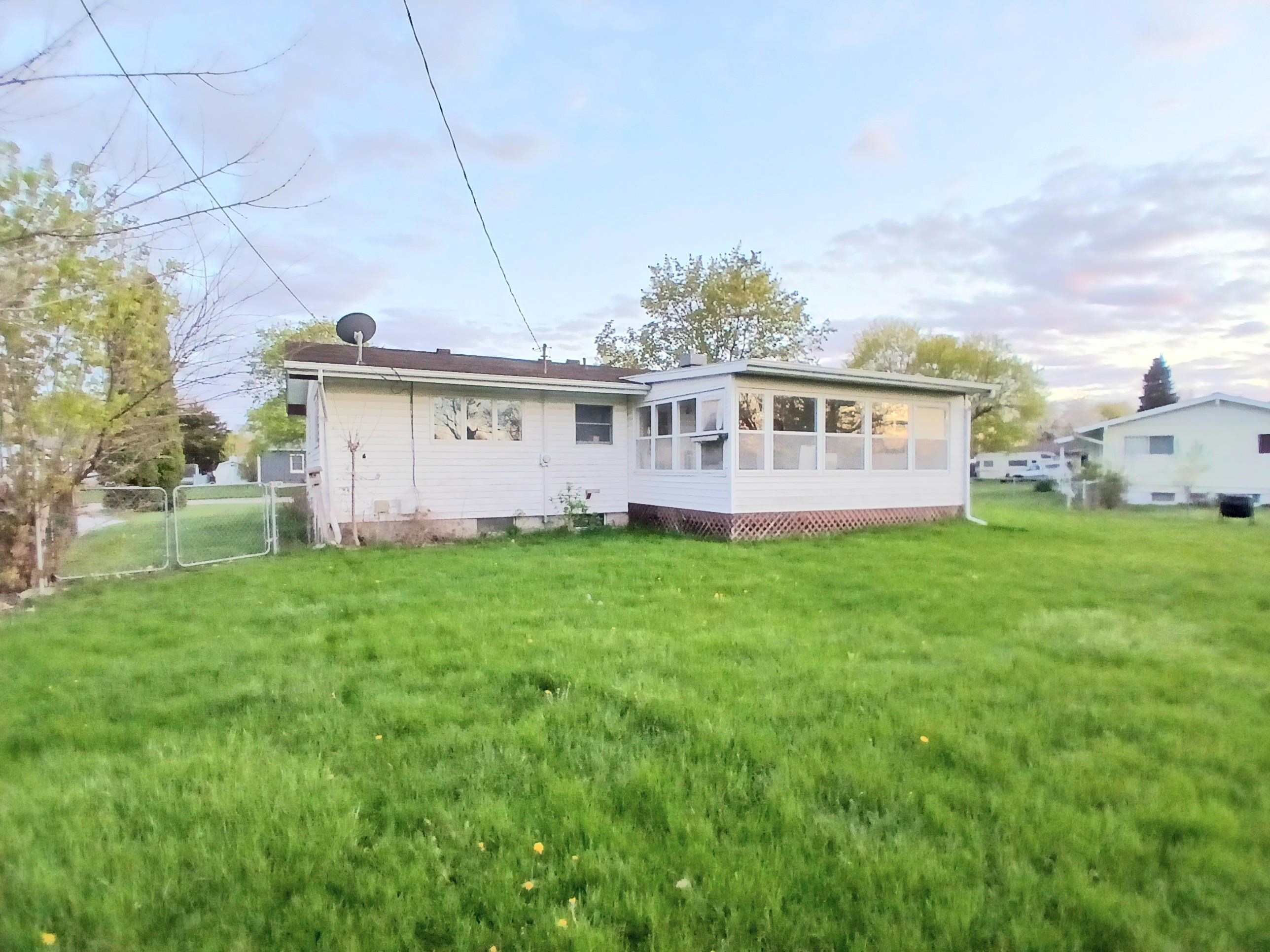 3281 Broadmore Drive