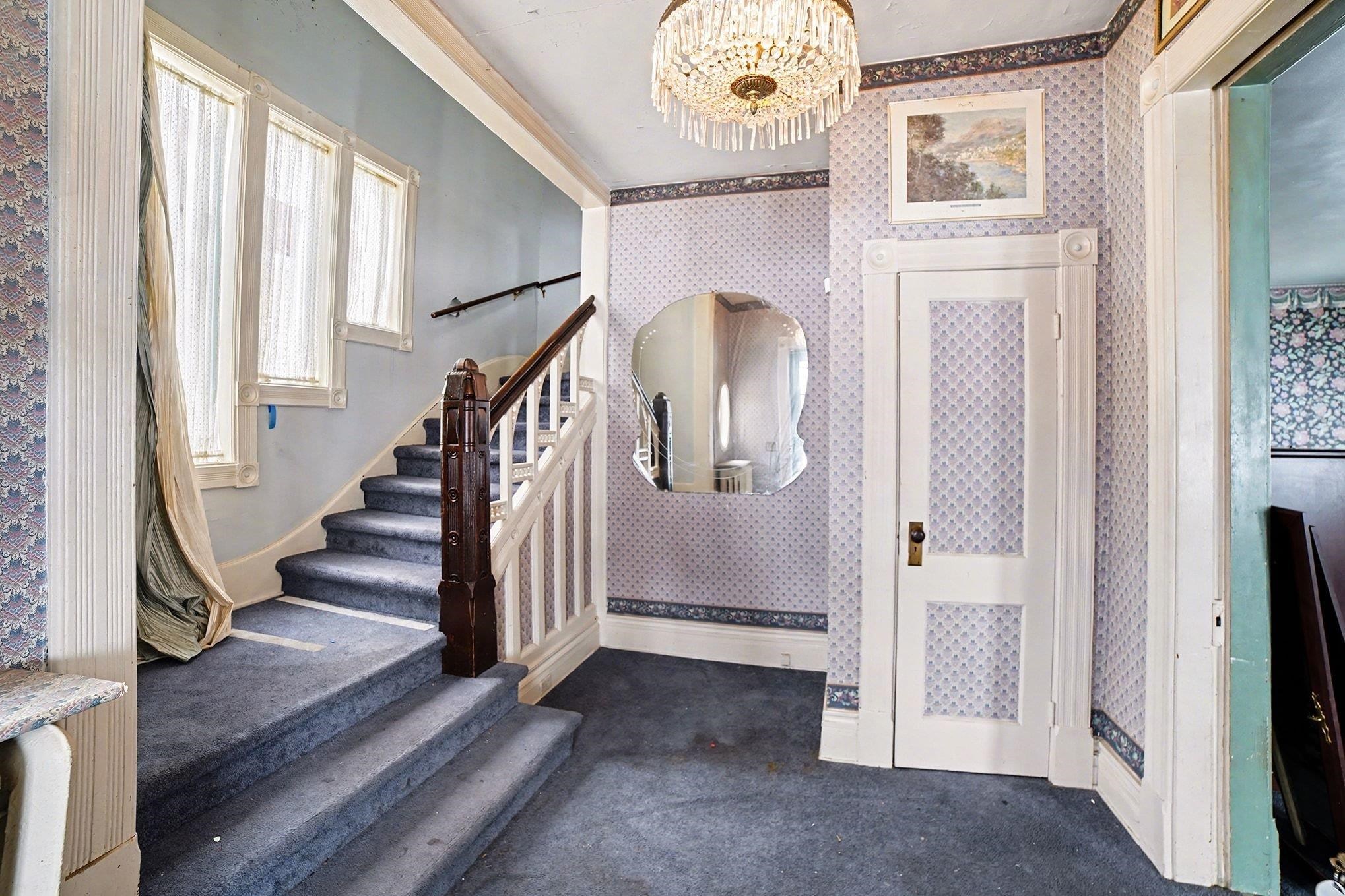 1212 5th Street