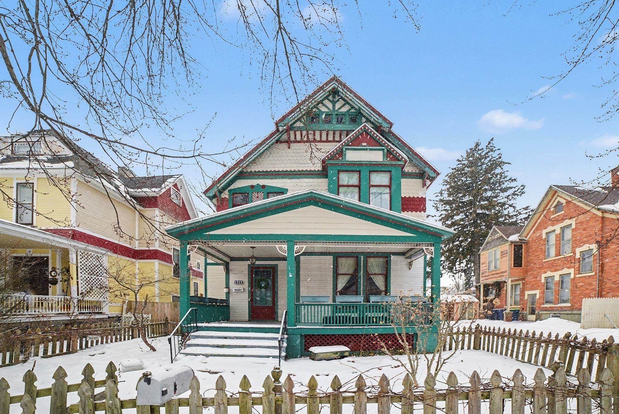 1212 5th Street