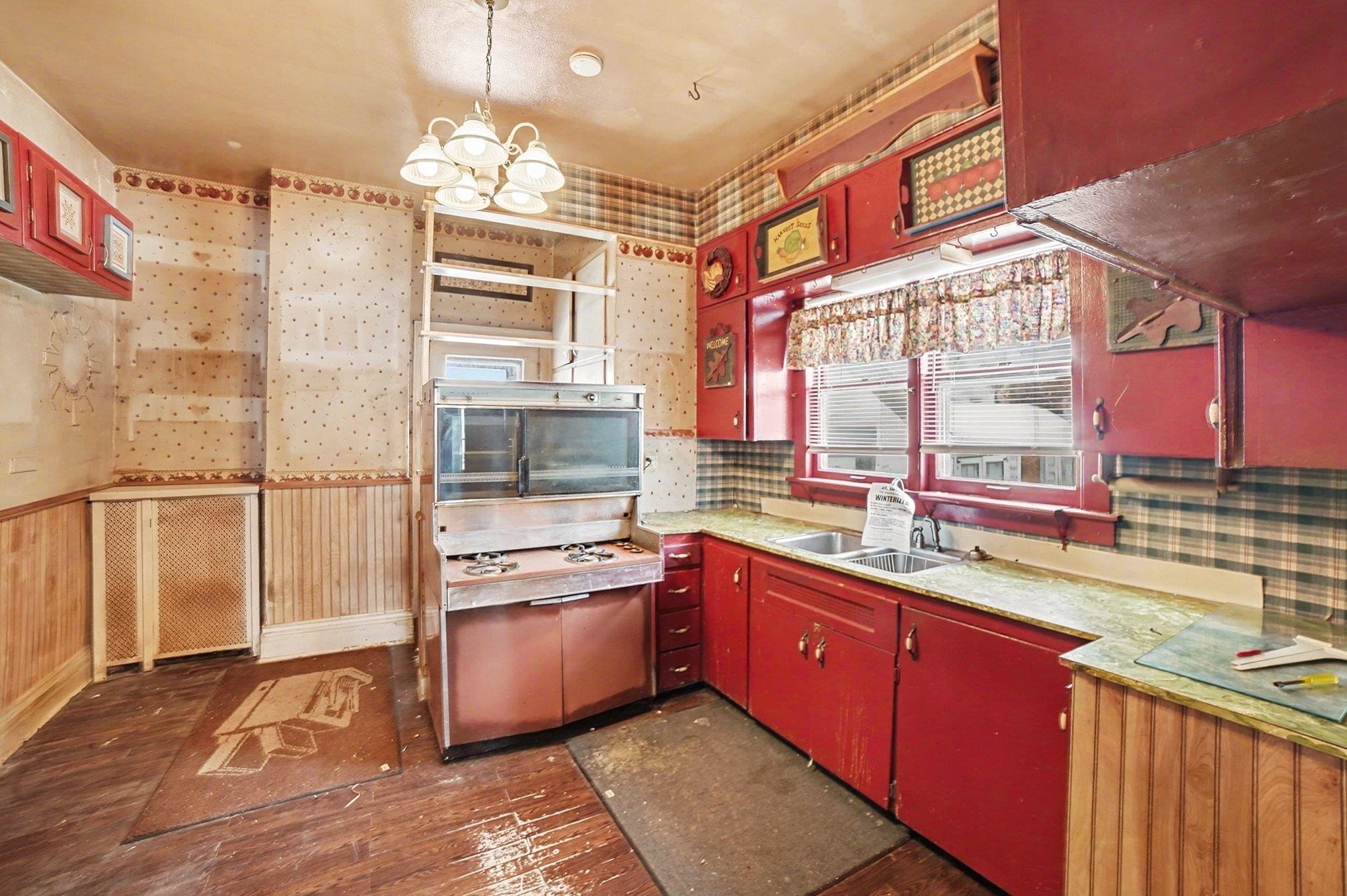 1212 5th Street