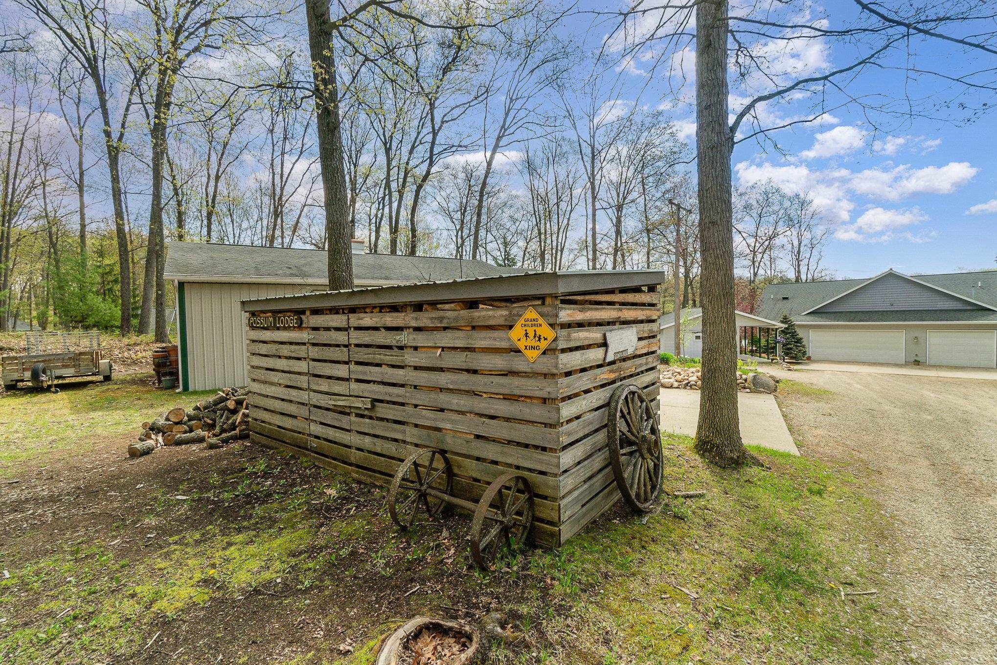 1218 Headquarters Road