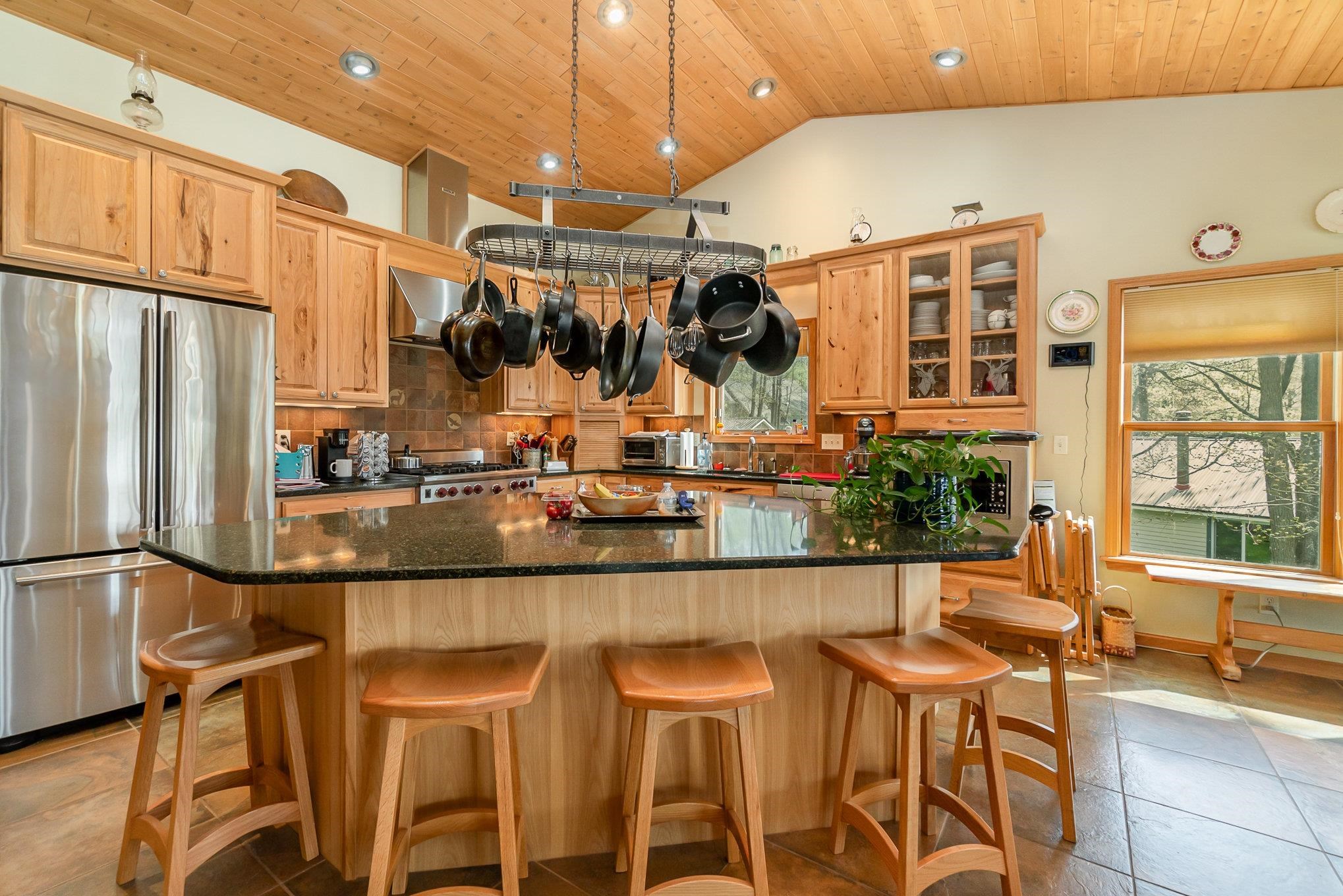 1218 Headquarters Road