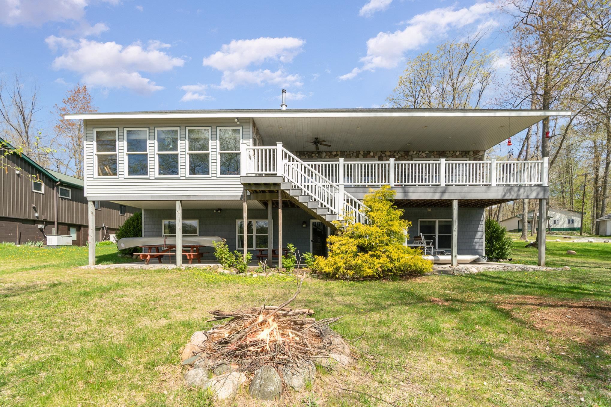 1218 Headquarters Road