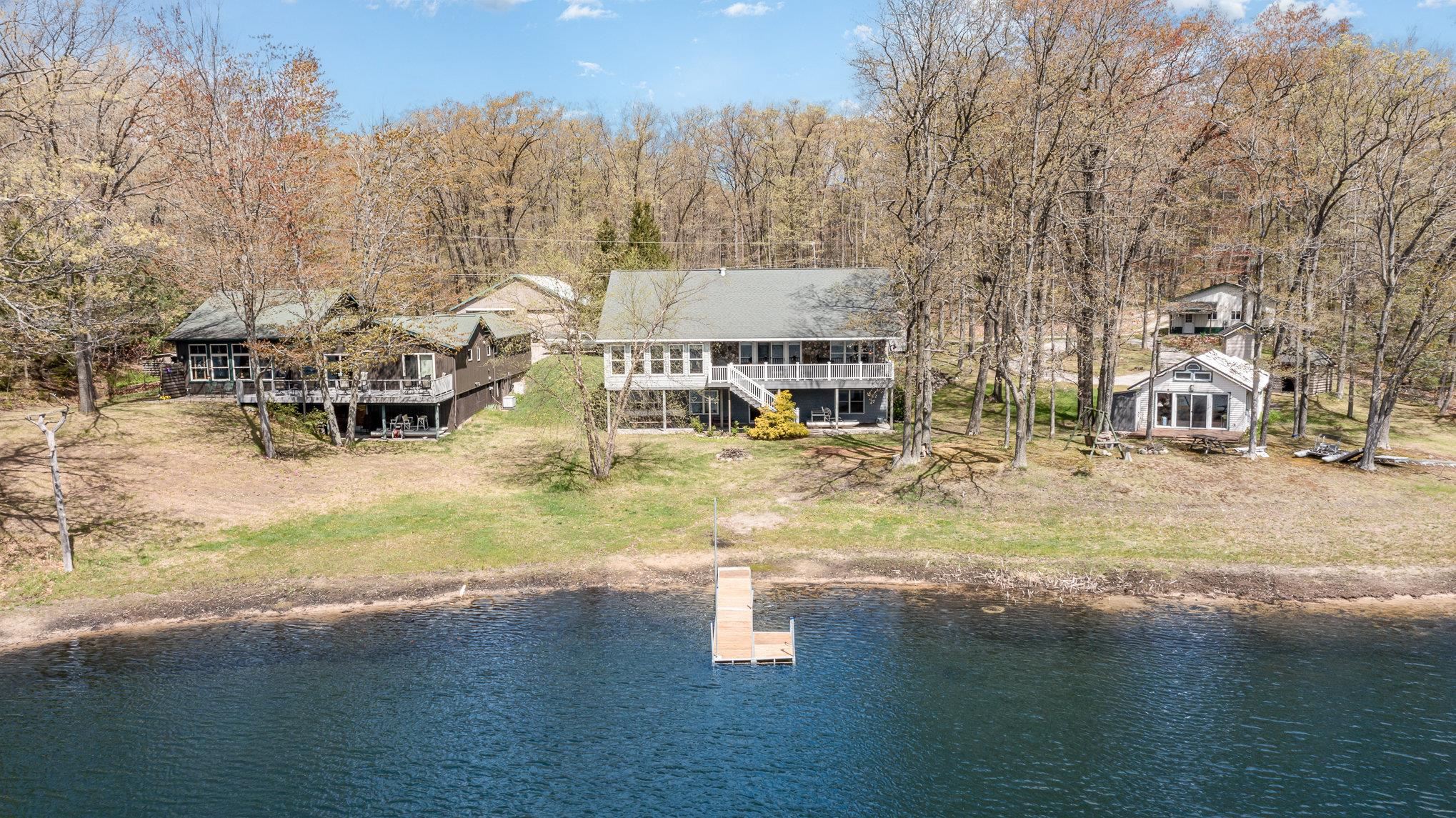 1218 Headquarters Road