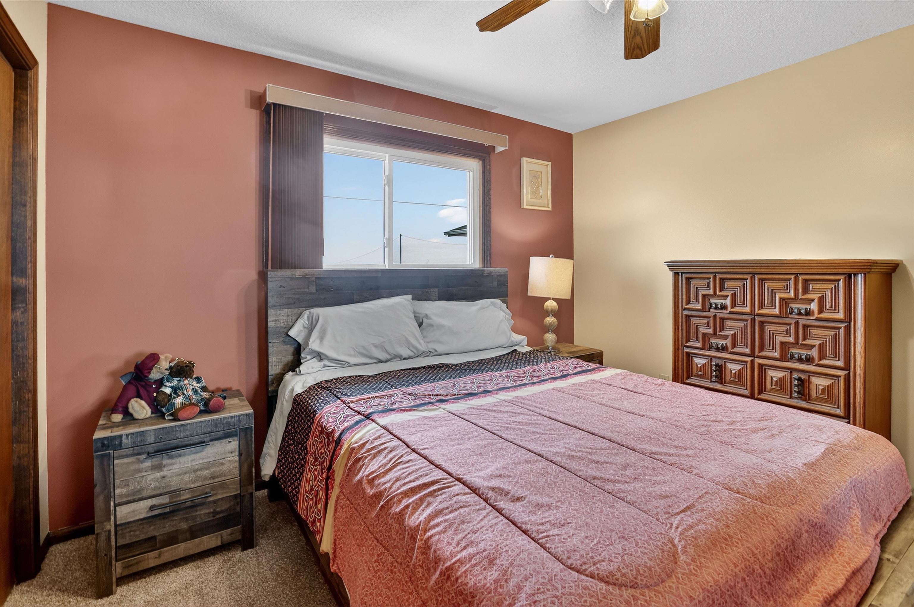 2442 N Mackinaw Road