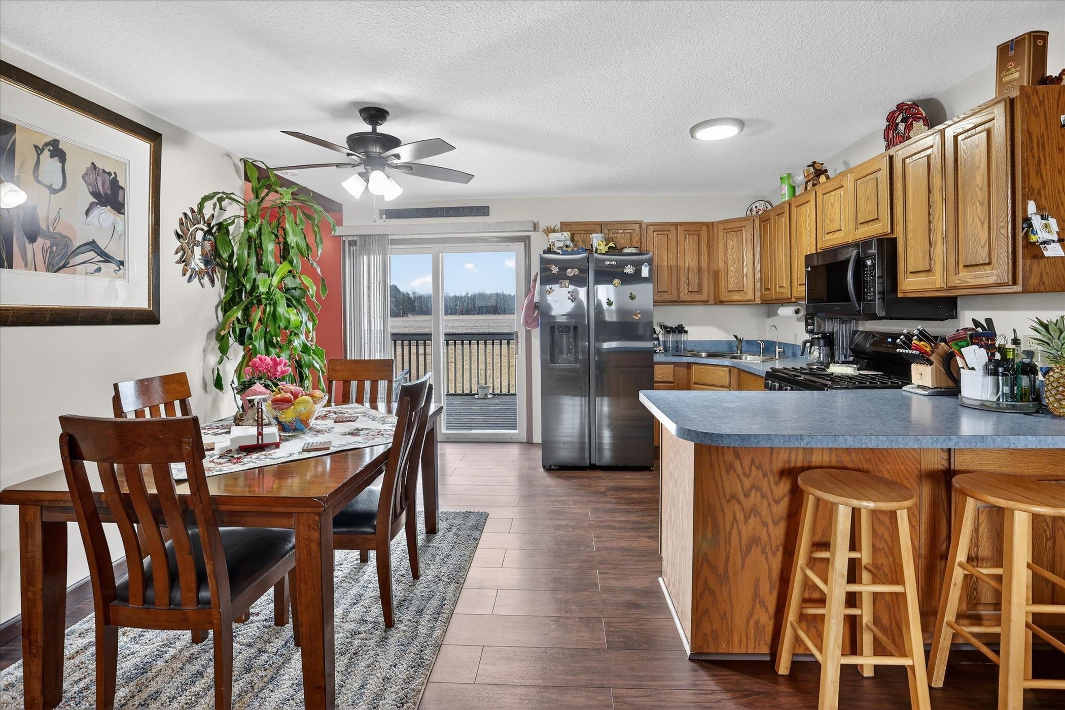 2442 N Mackinaw Road