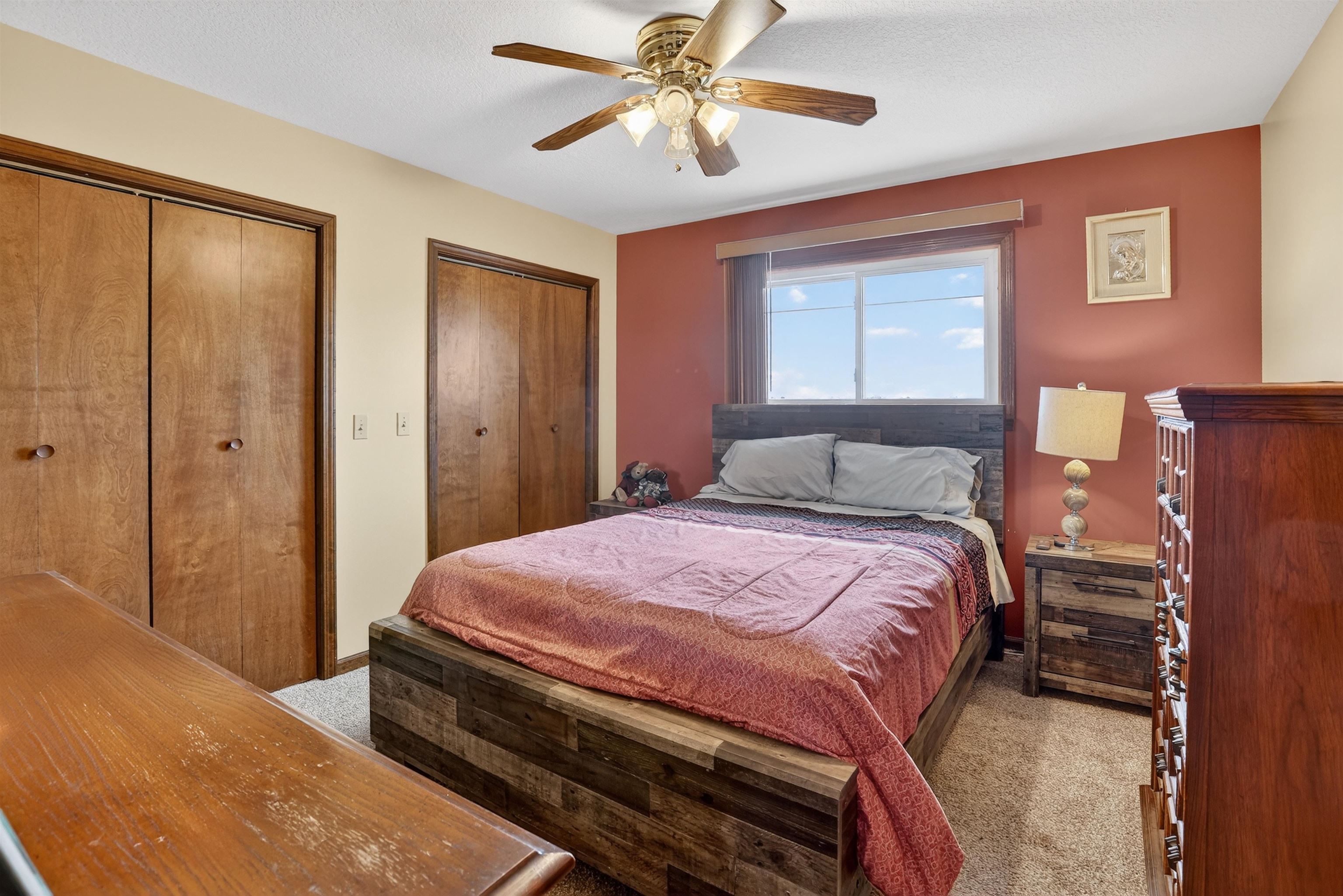 2442 N Mackinaw Road