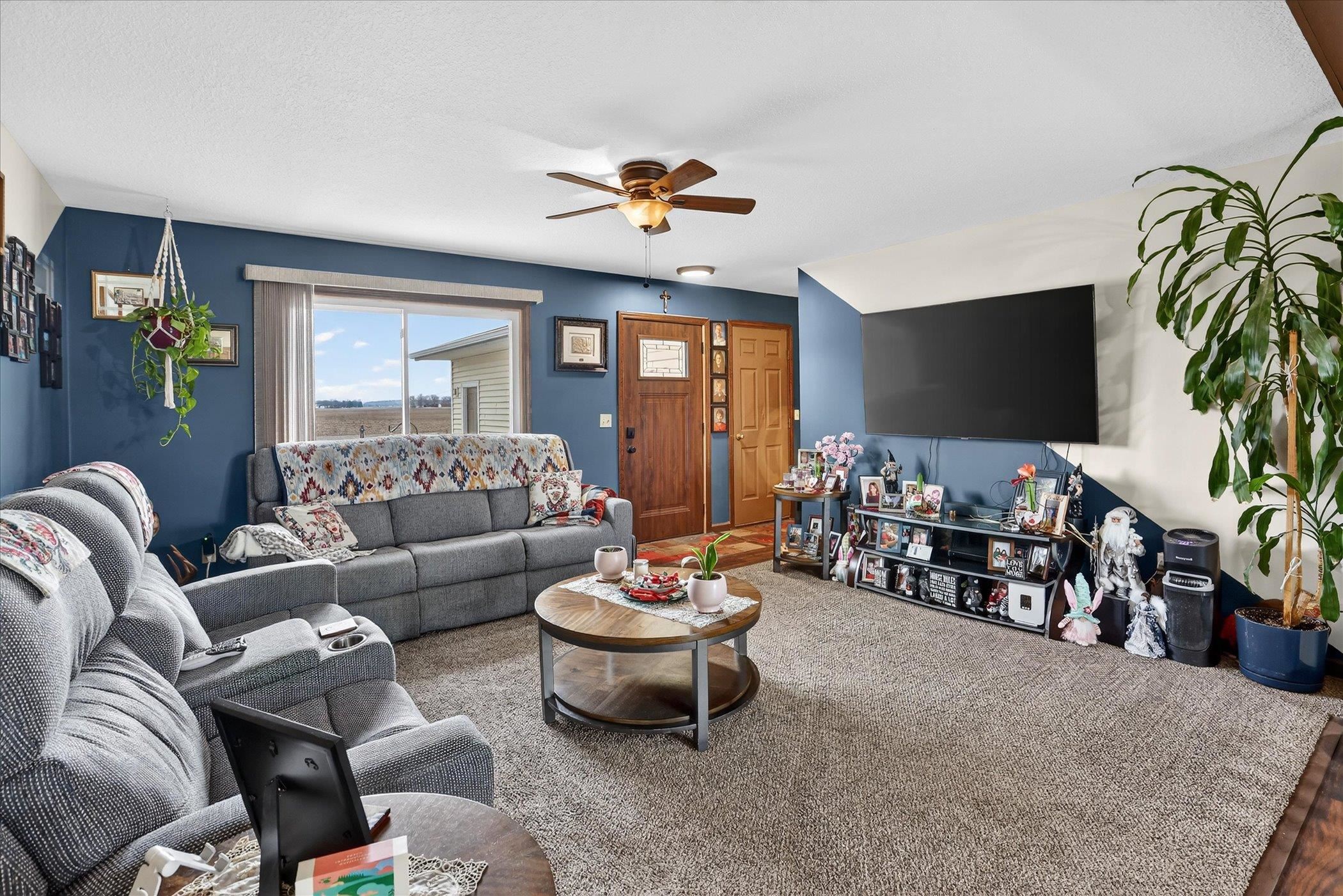 2442 N Mackinaw Road