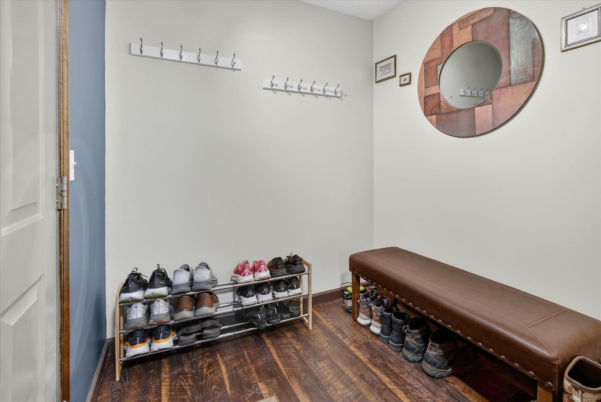 2442 N Mackinaw Road