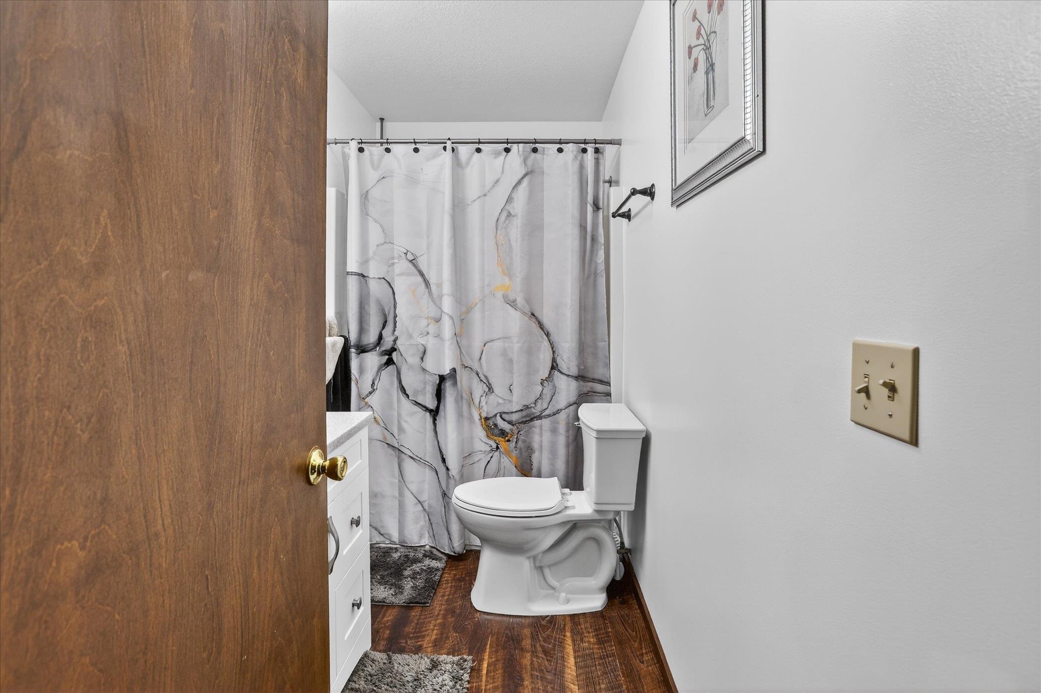 2442 N Mackinaw Road