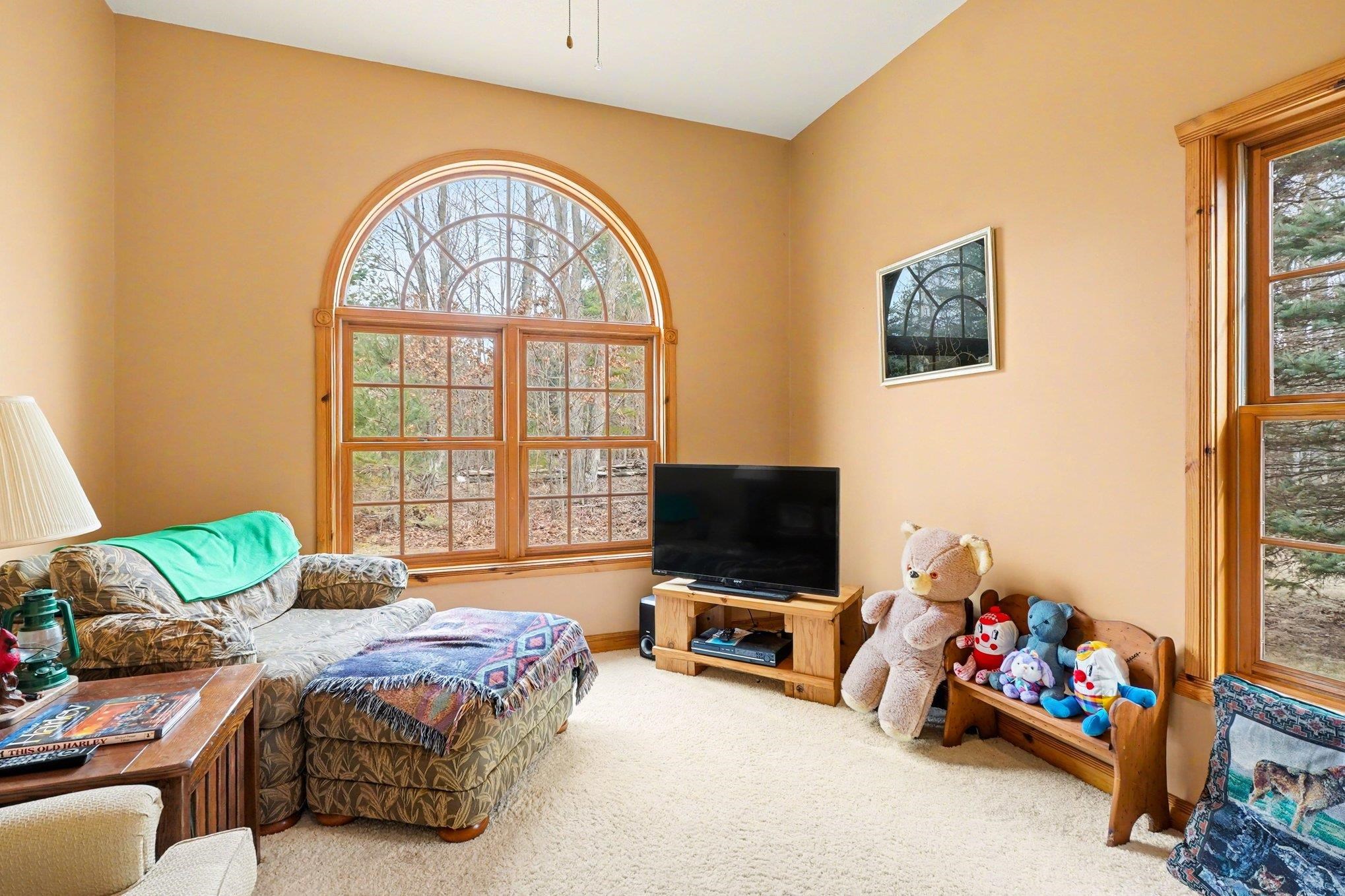 1522 Kingfisher Circle