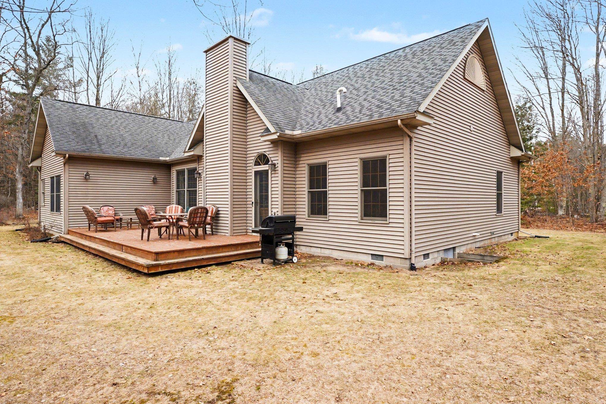 1522 Kingfisher Circle