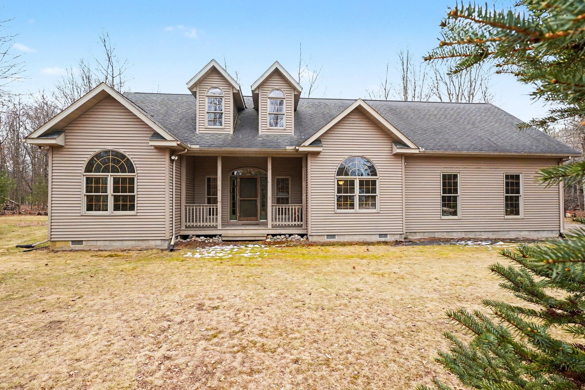 1522 Kingfisher Circle