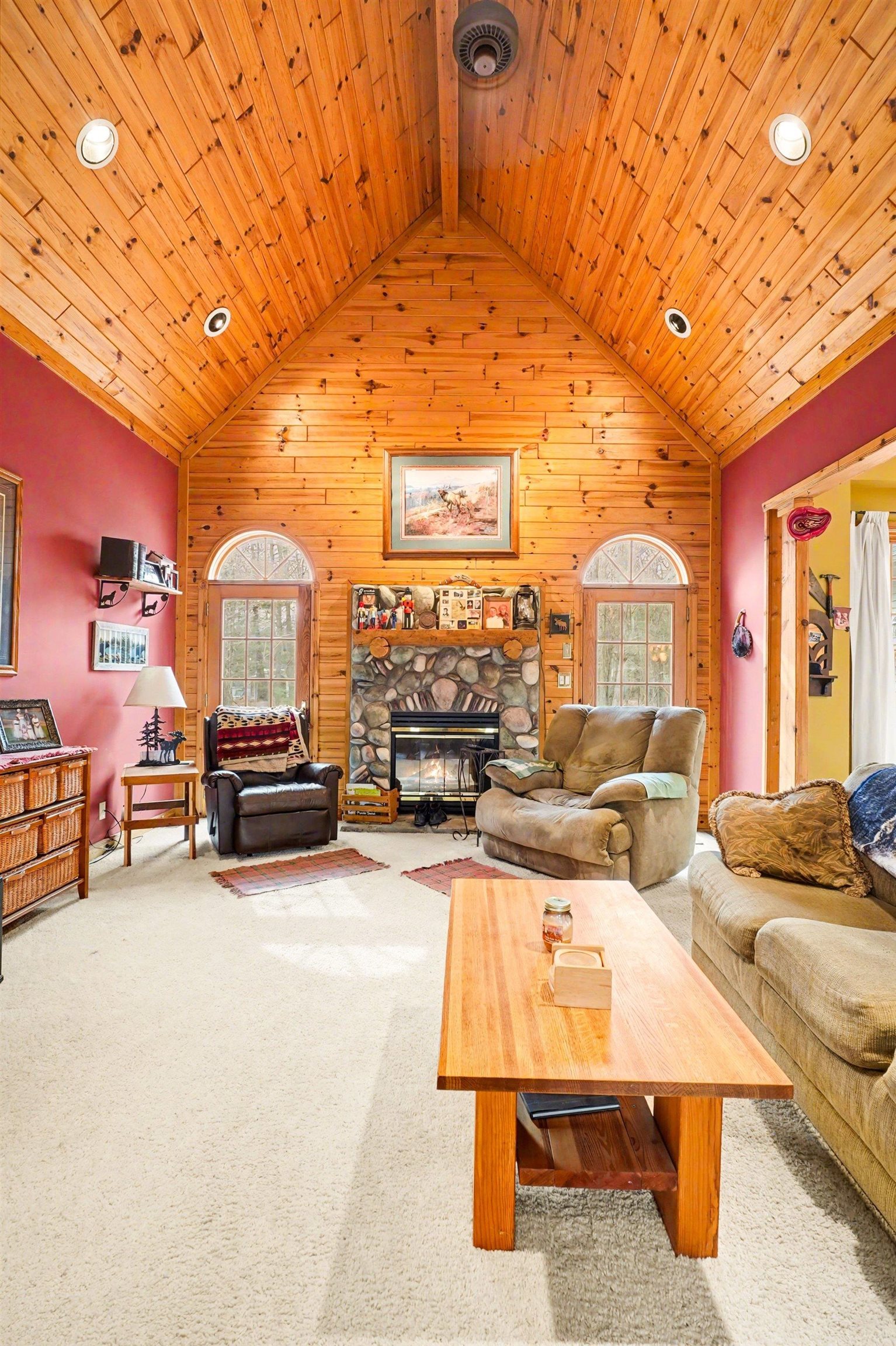 1522 Kingfisher Circle