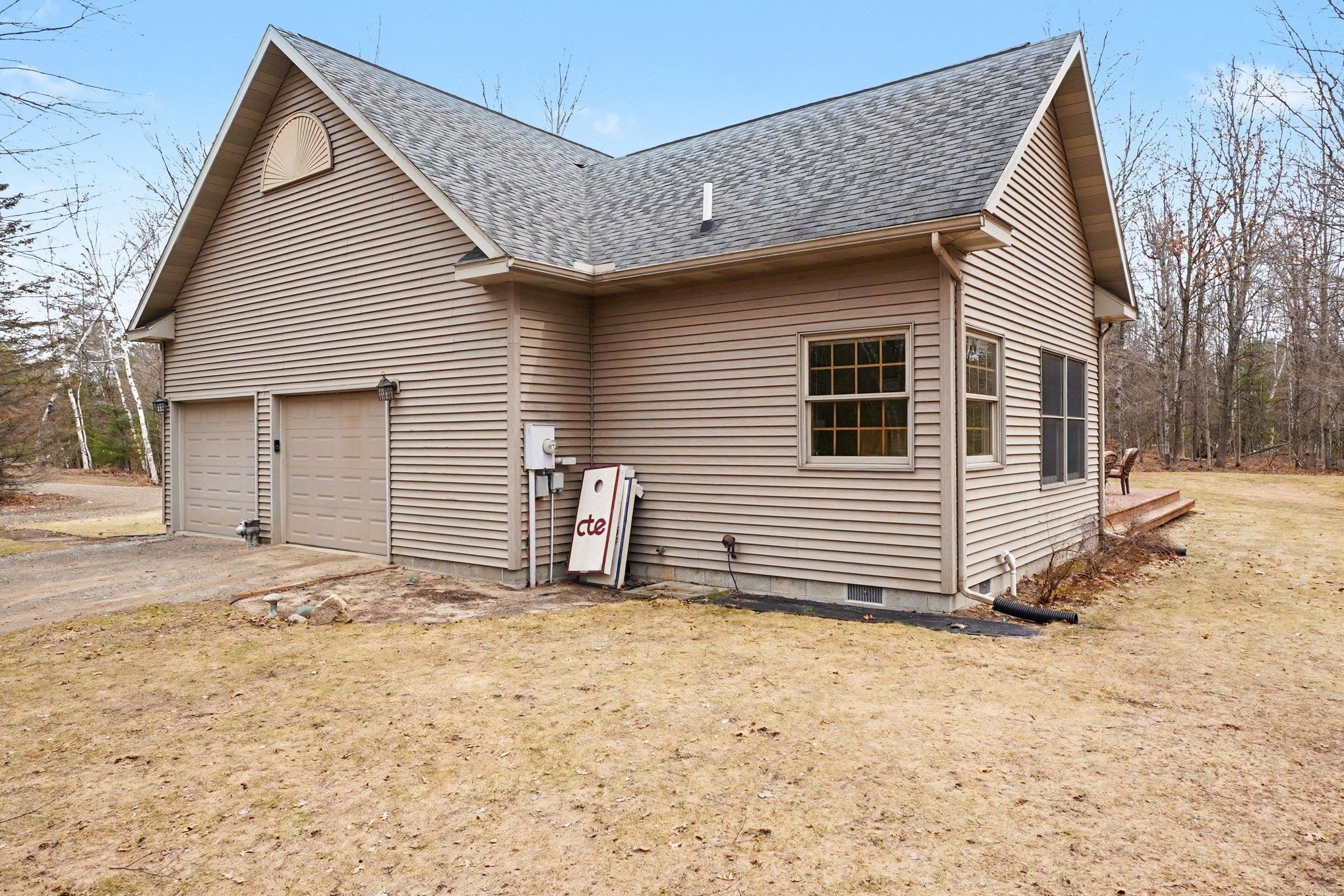 1522 Kingfisher Circle