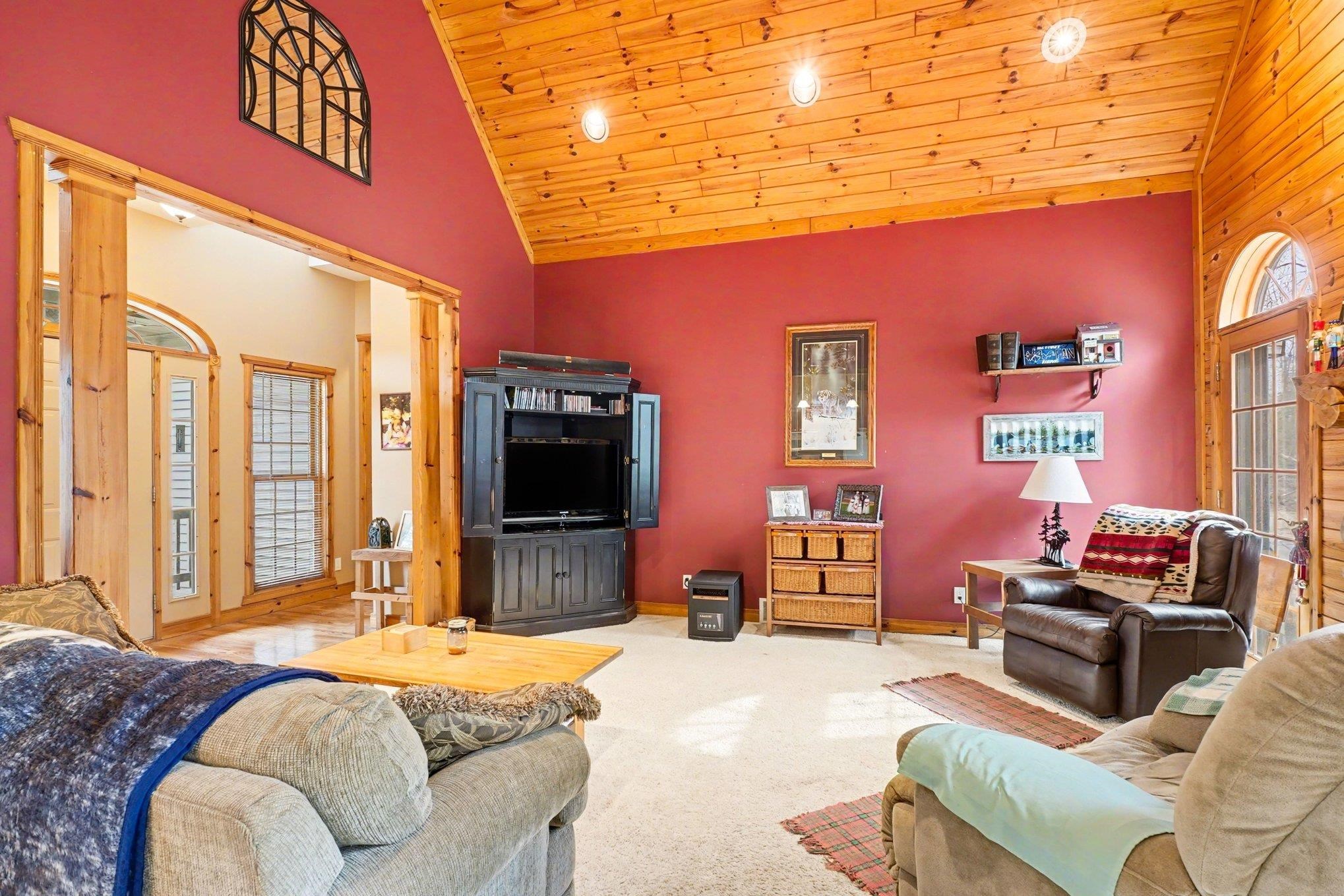 1522 Kingfisher Circle