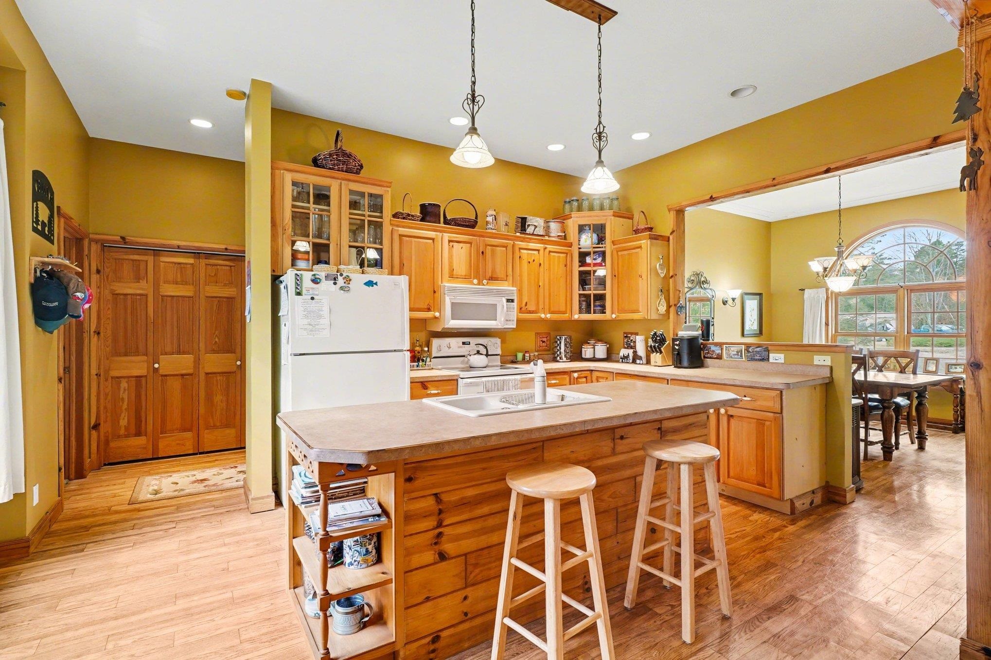 1522 Kingfisher Circle