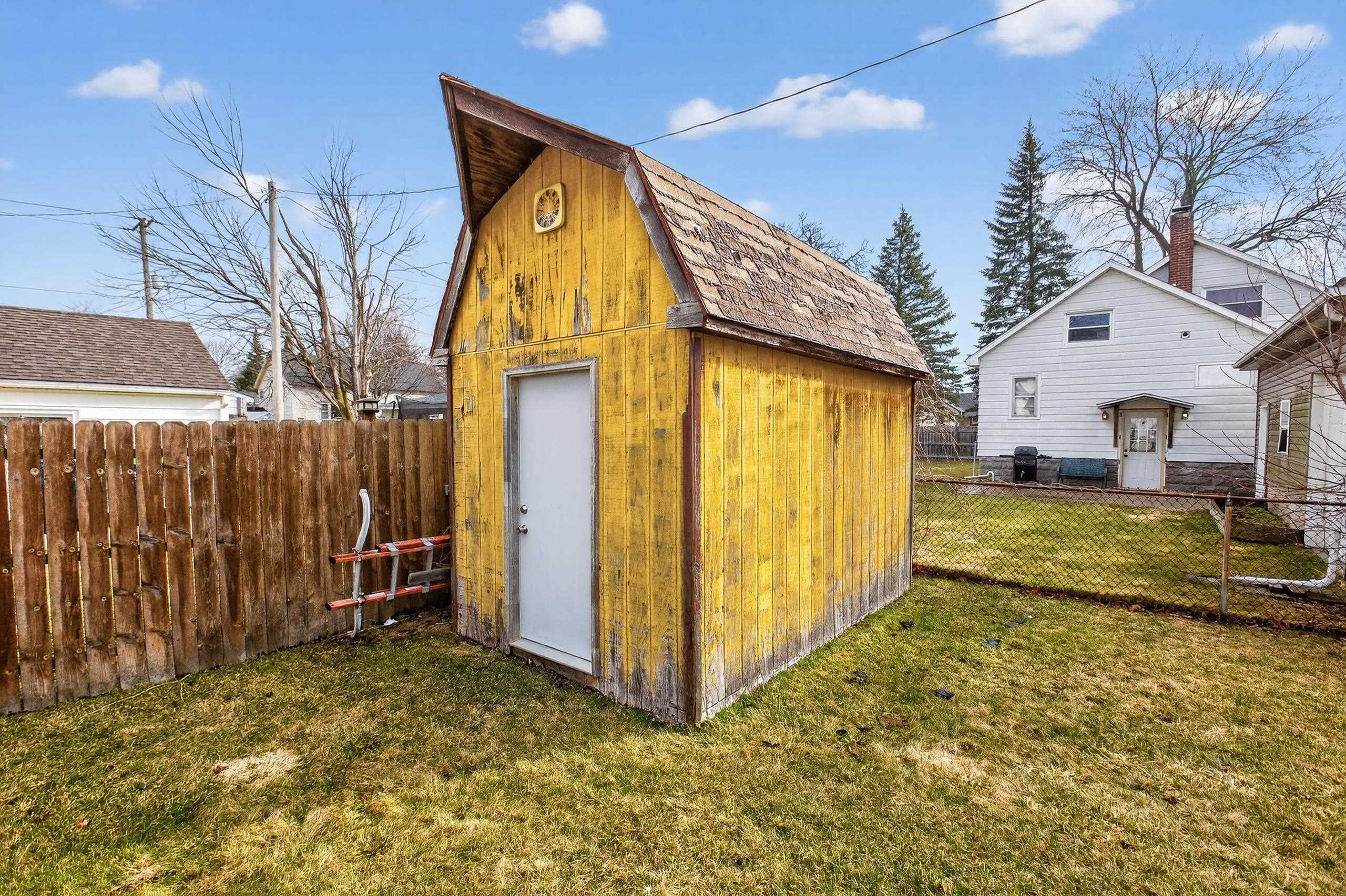 2409 Garfield Avenue