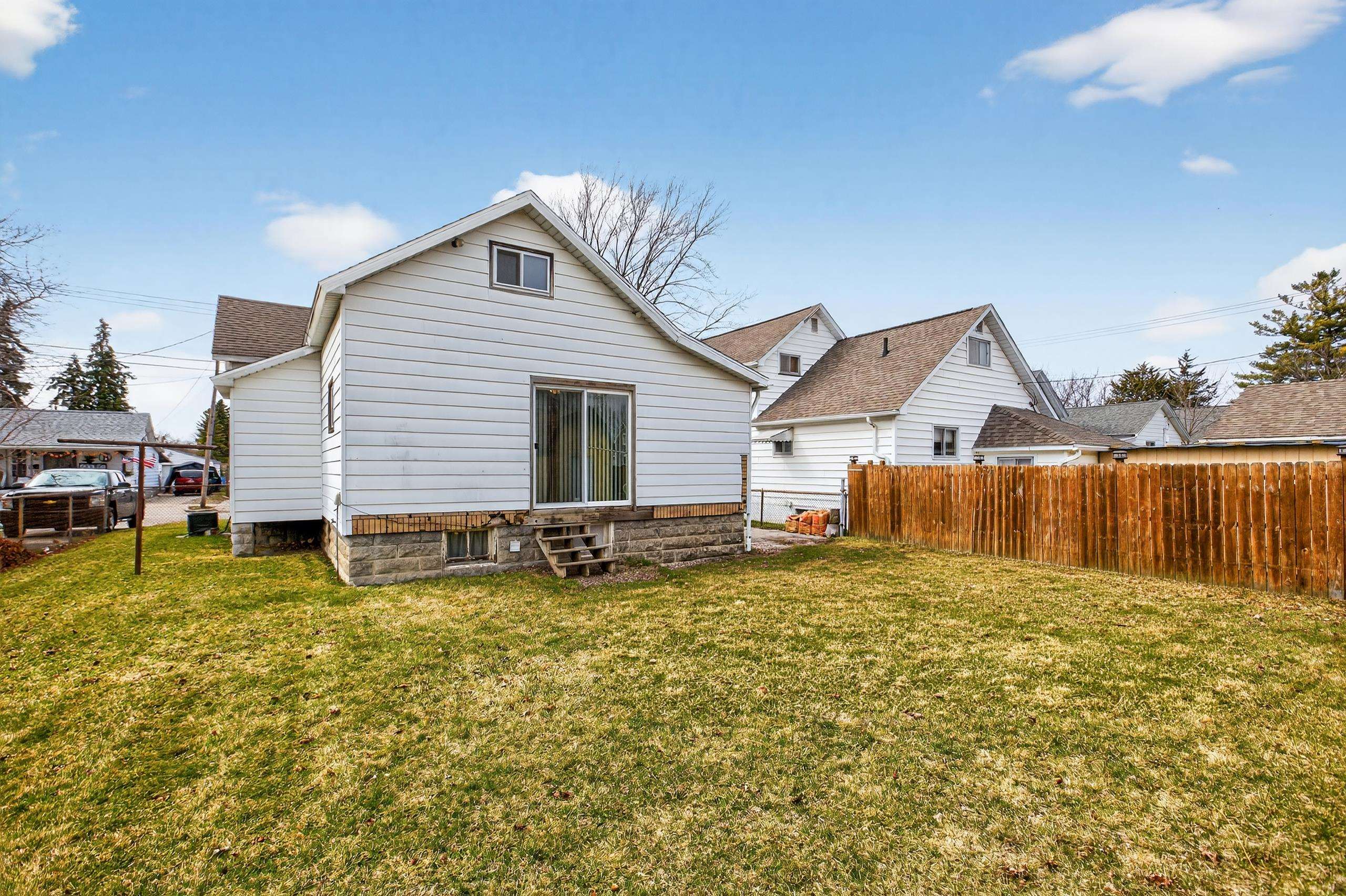 2409 Garfield Avenue