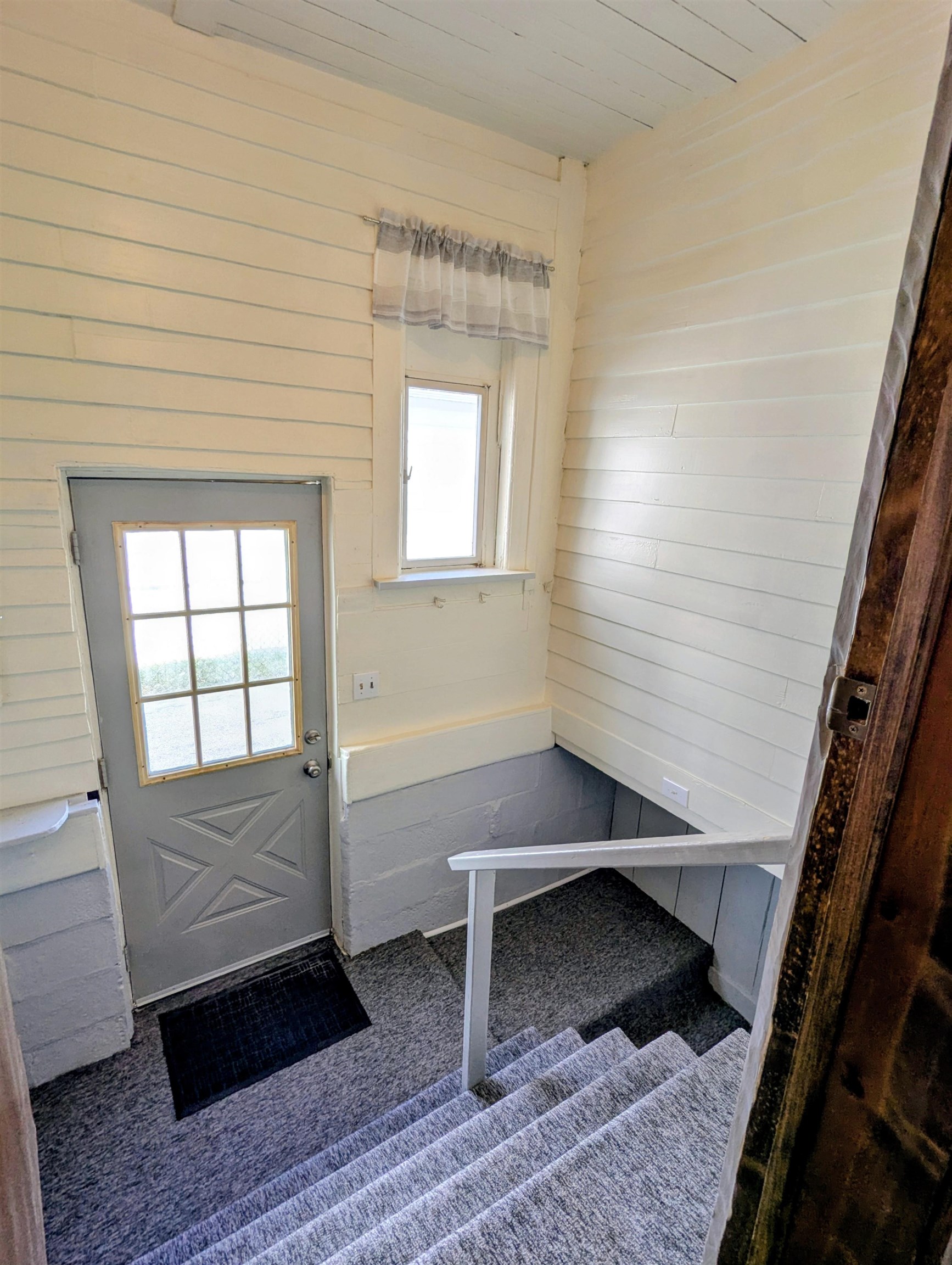 2409 Garfield Avenue