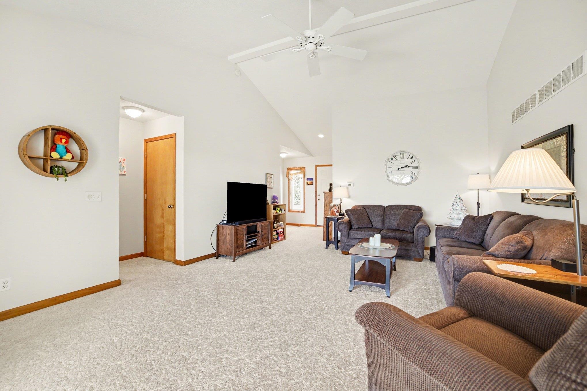 428 Willow Bend Street