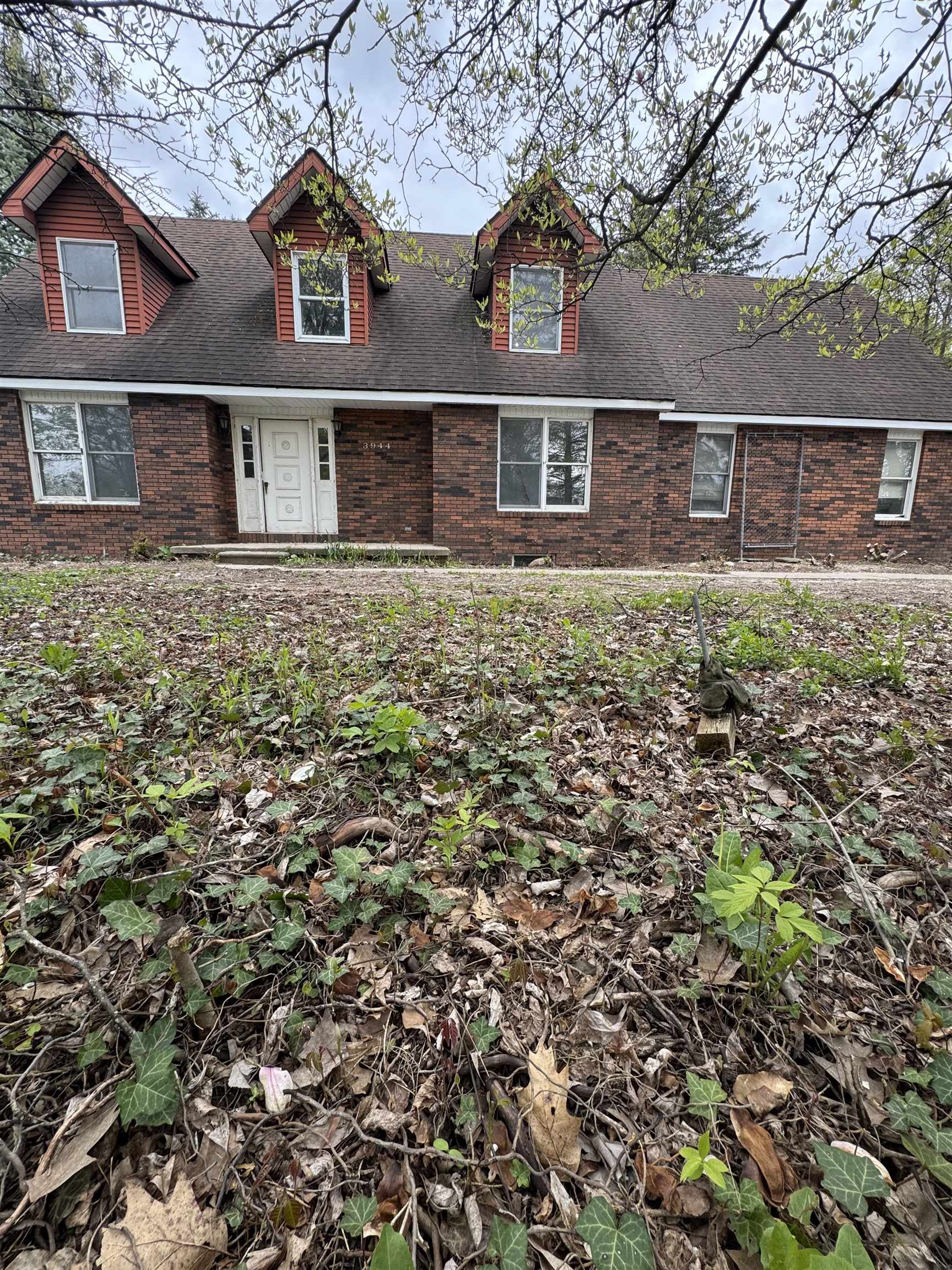 3944 Lone Road