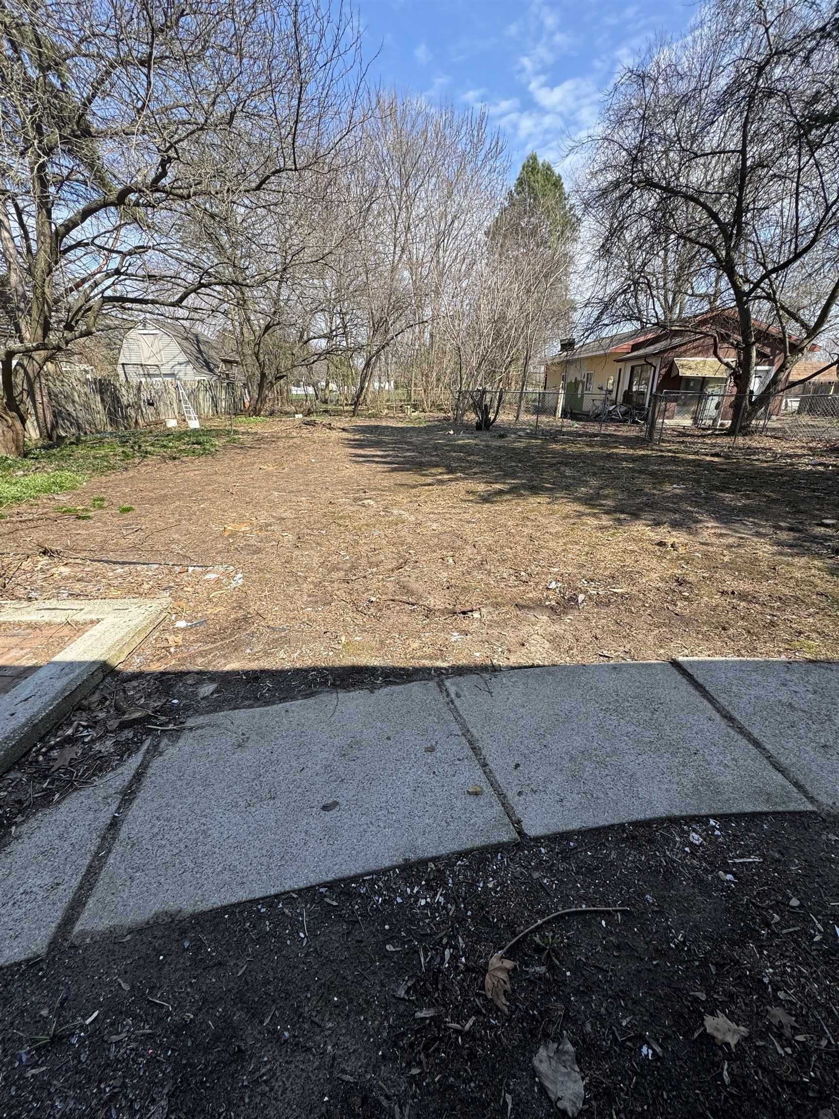 3944 Lone Road