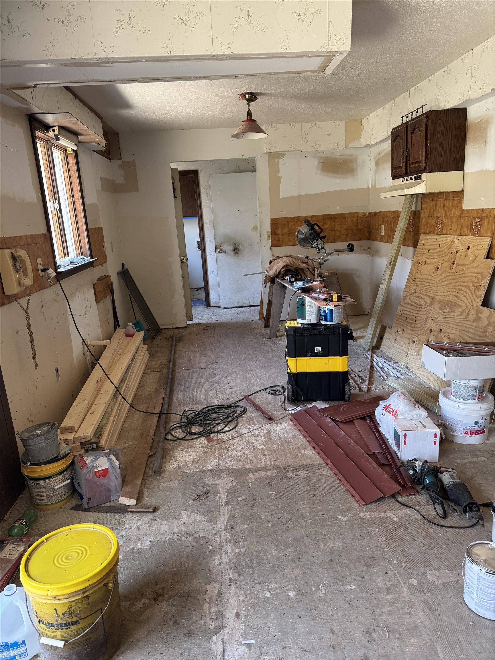 3944 Lone Road