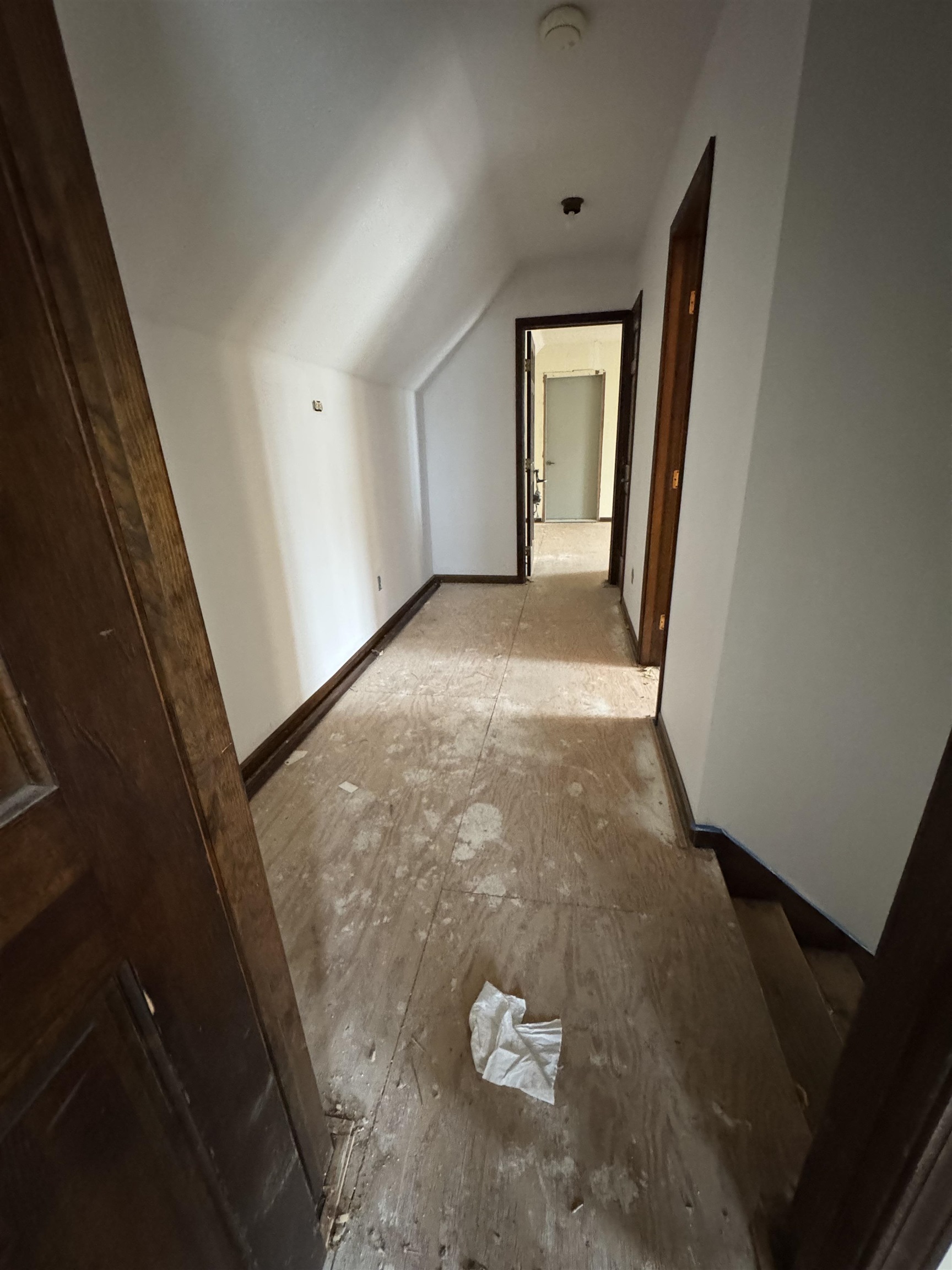 3944 Lone Road