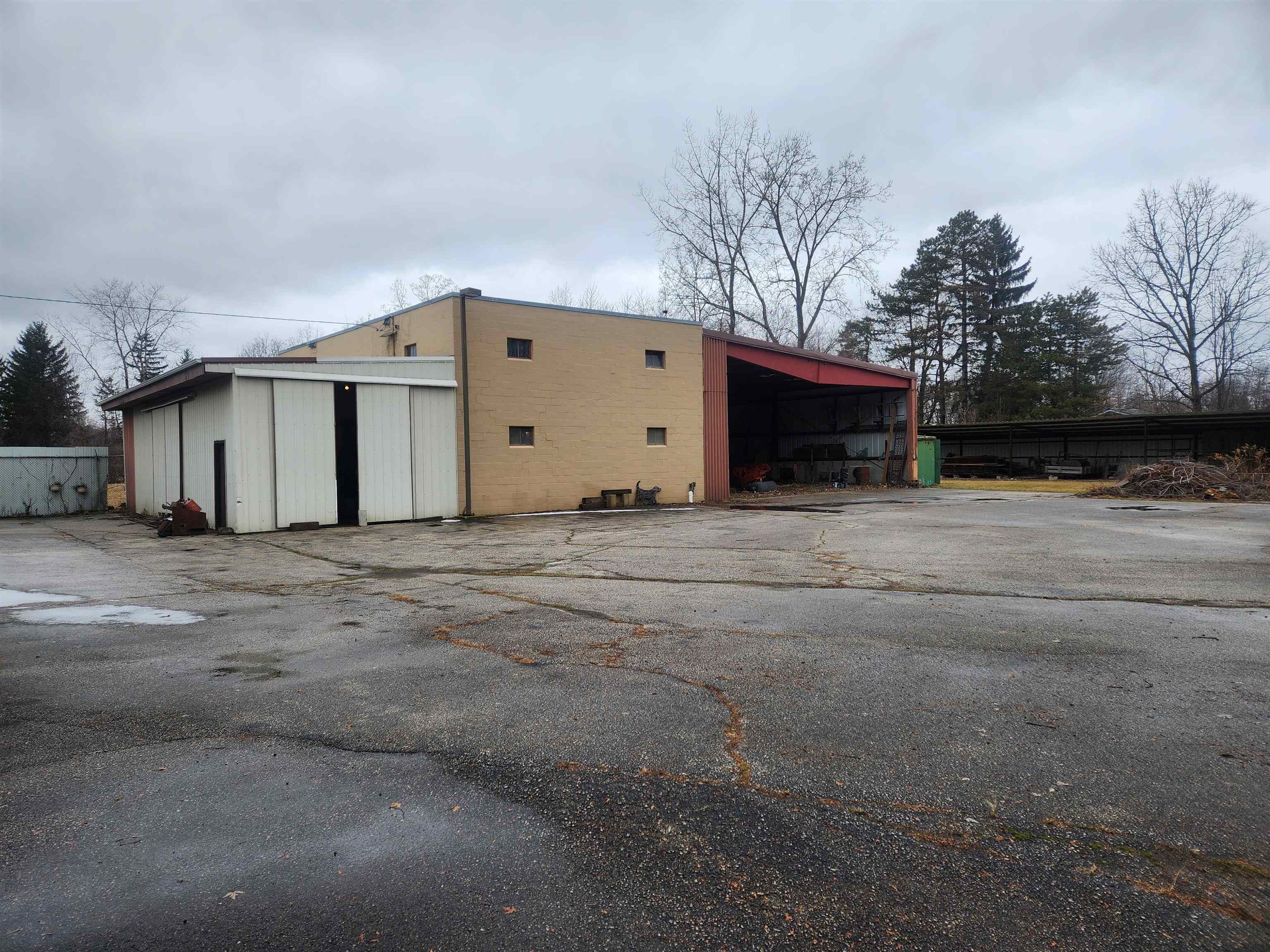 220 Engelhardt Drive