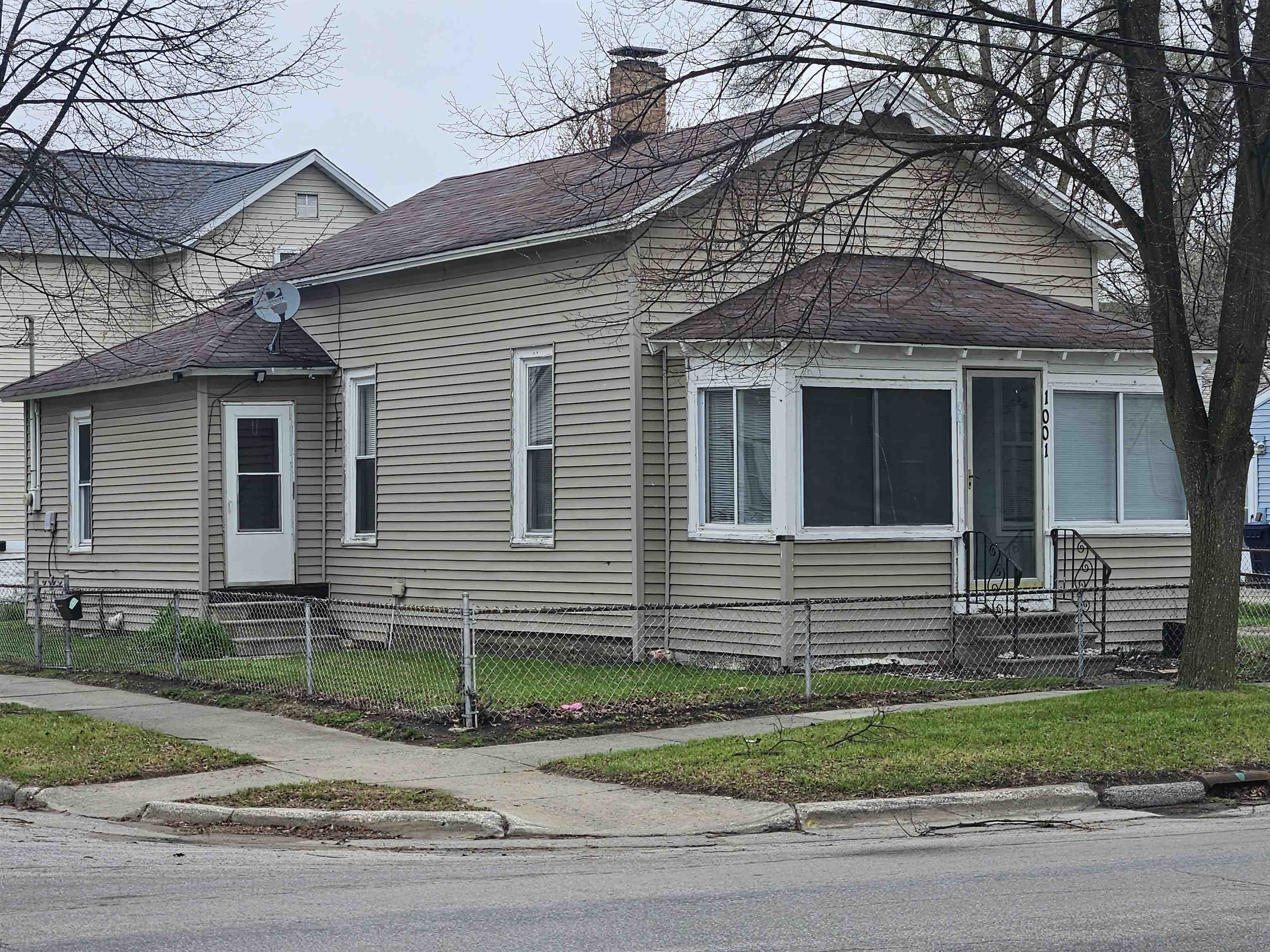 1001 E N Union Street