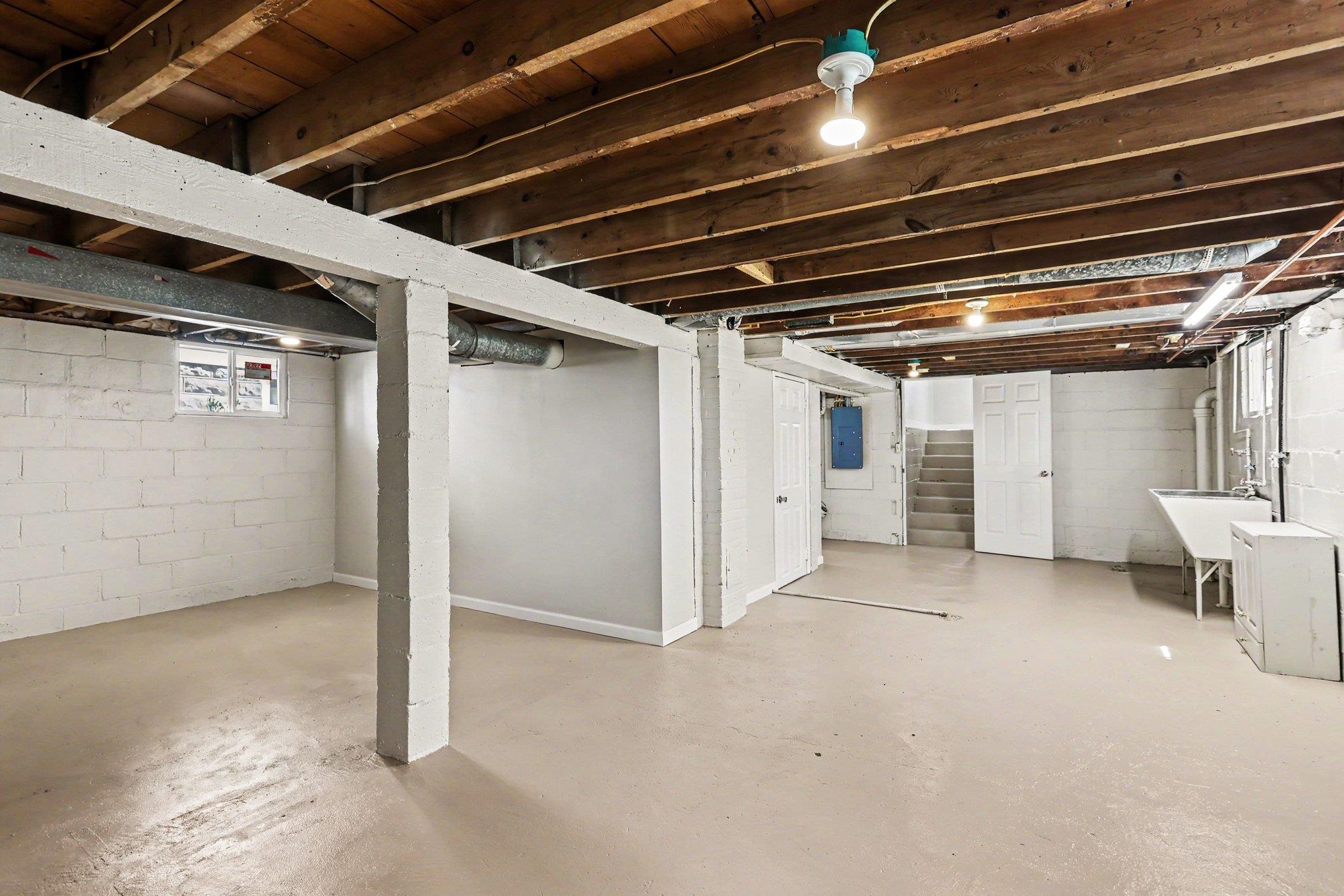 1117 S Sherman Street