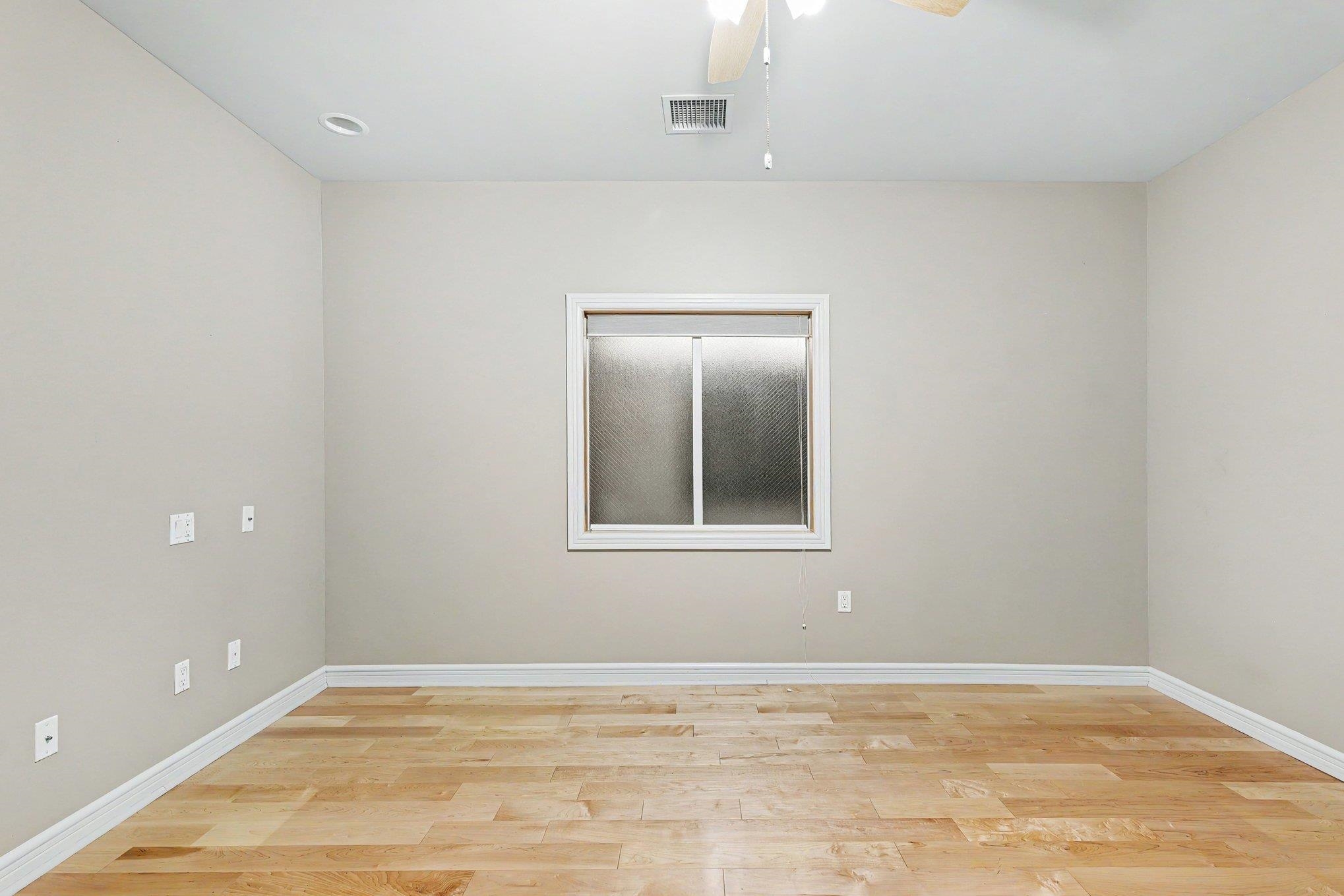 1111 N Water Street Unit: 111